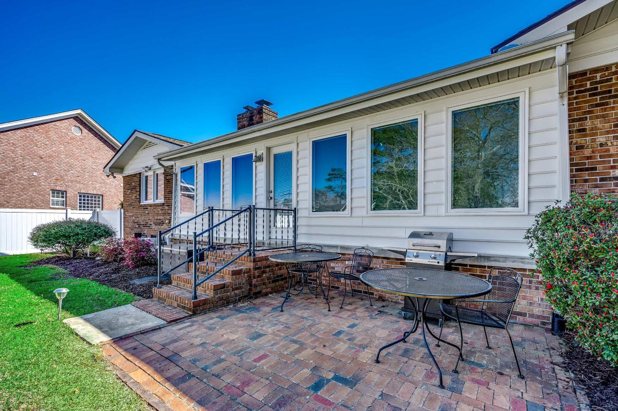 Tipsy Turtle Pet Friendly Family House * Myrtle Beach