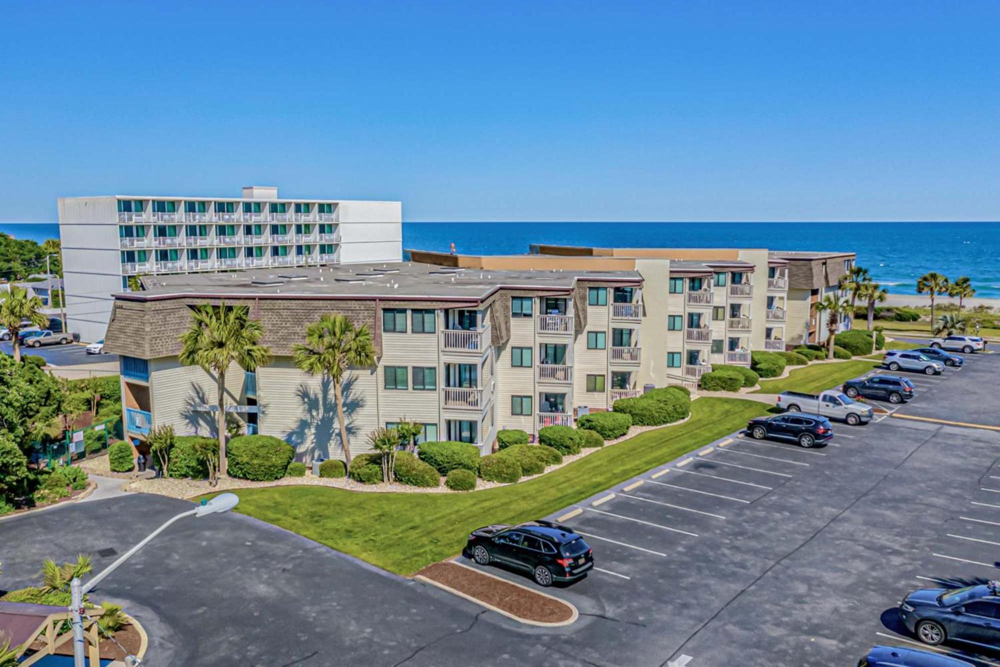 Ocean Fores E103 - Oceanview Apartment