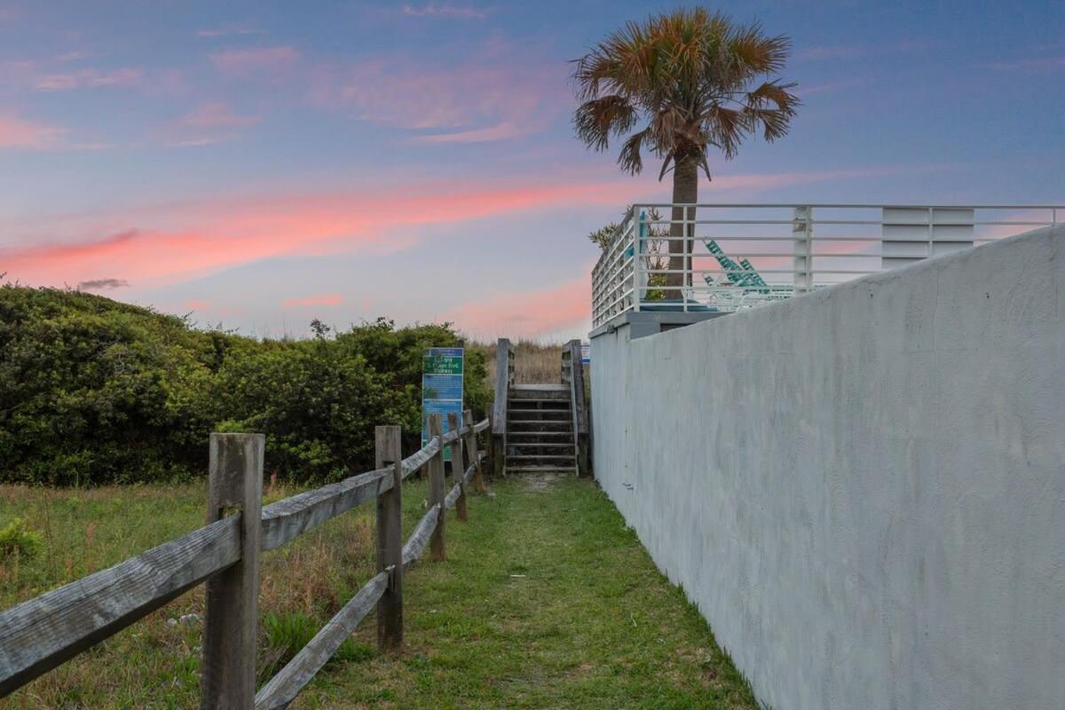 #6 Steps From The Myrtle Beach