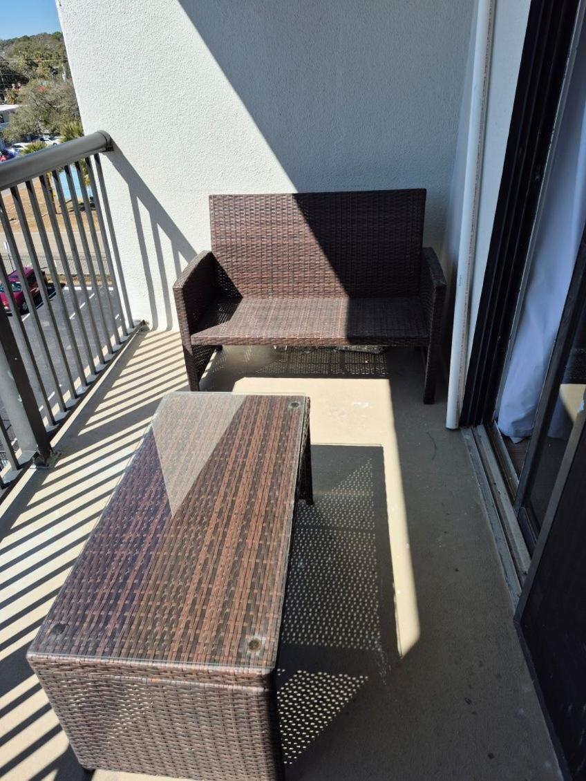 Coastal Retreat - 2br - 4-min Walk To *
