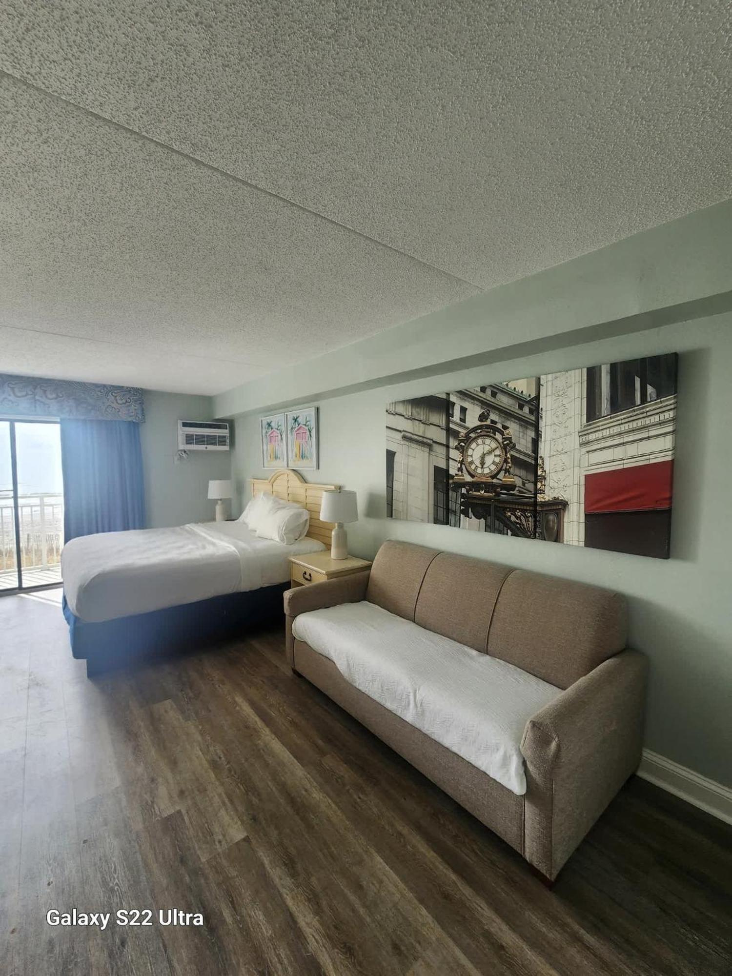 Oceanfront Efficiency T203 Apartment *
