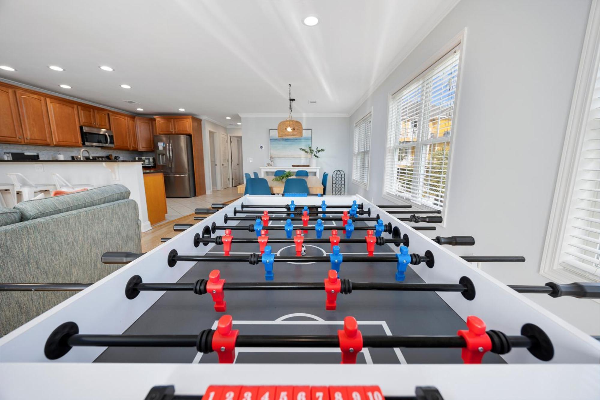 Spacious - 2minwalktobeach - Heatedpvtpool - Beachgear - Gamesgalore