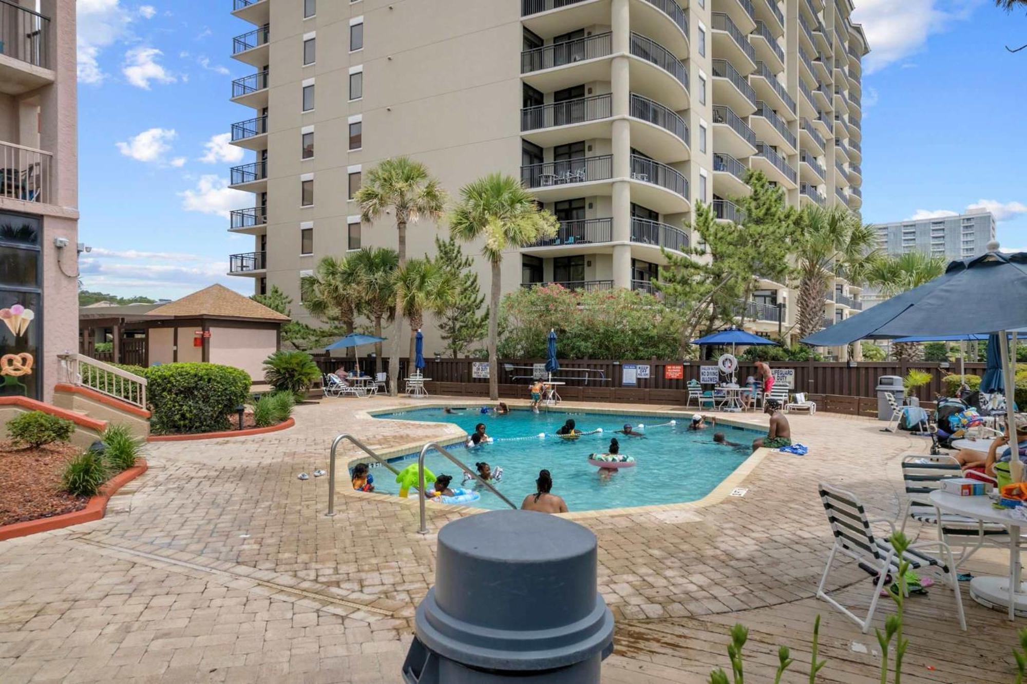 Cozy Oceanfront Pool Free Tickets M124 Holiday home *