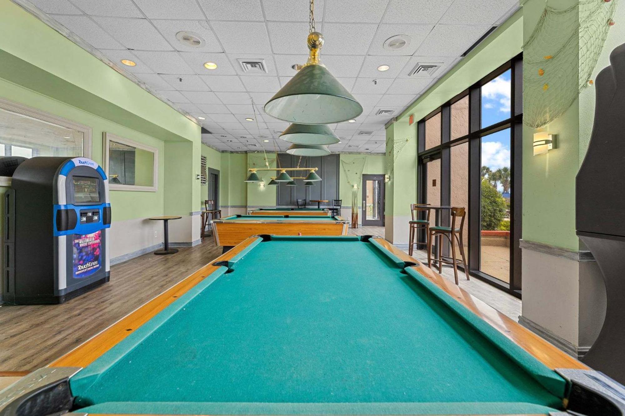 Cozy Oceanfront Pool Free Tickets M124 Holiday home Myrtle Beach