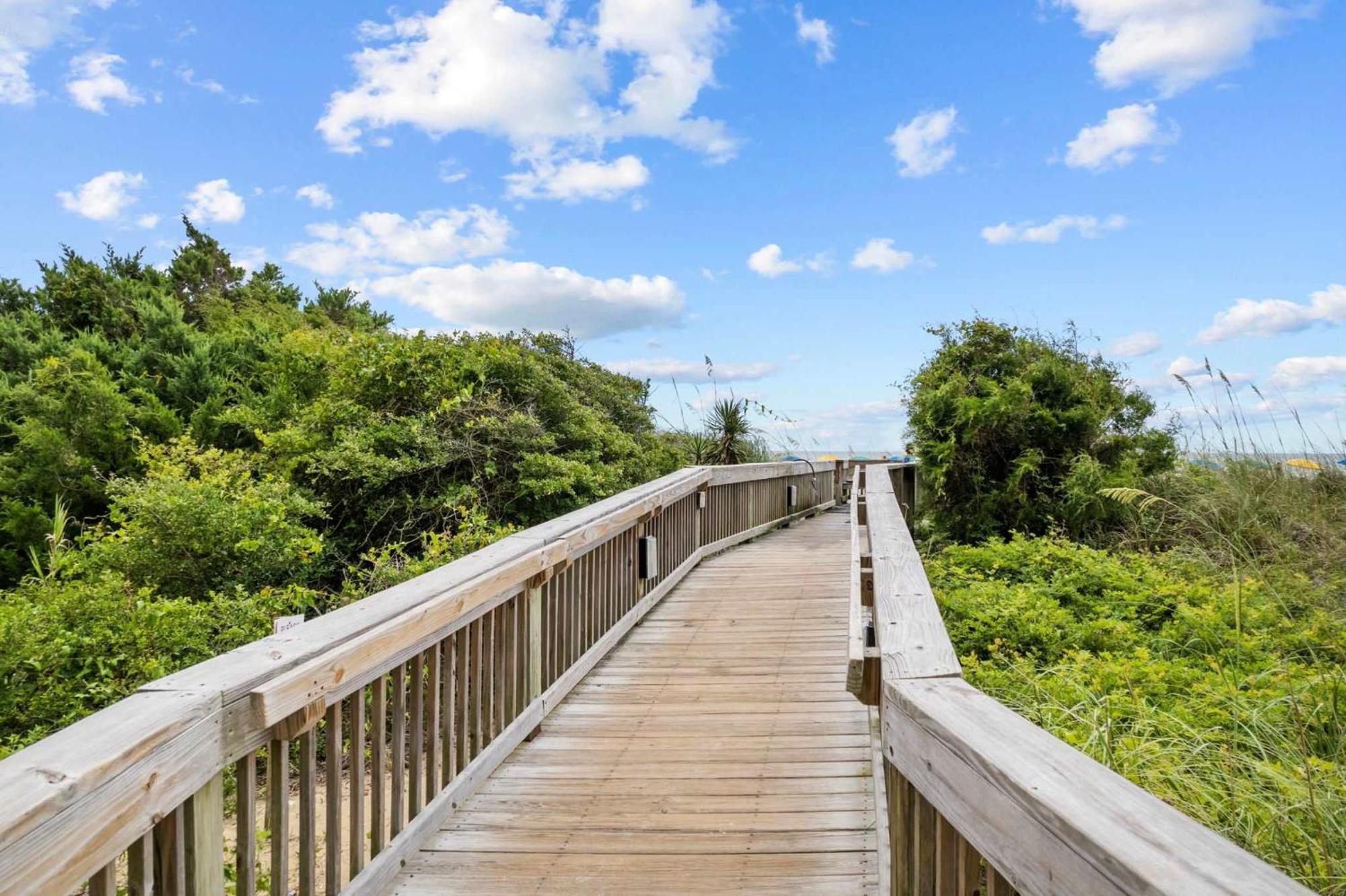Cozy Oceanfront Pool Free Tickets M124 Holiday home