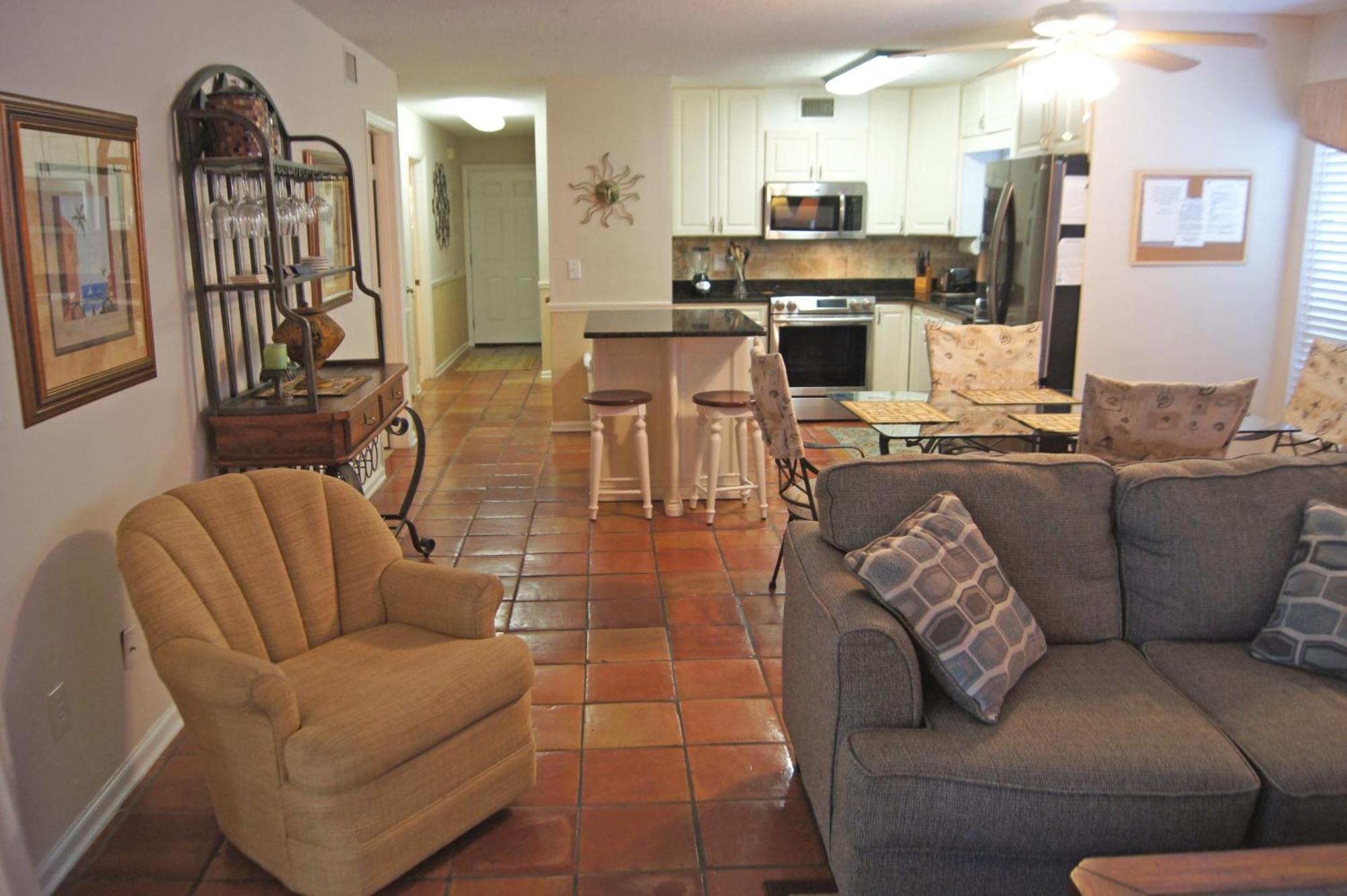 Holiday home Sea Cloisters 101f