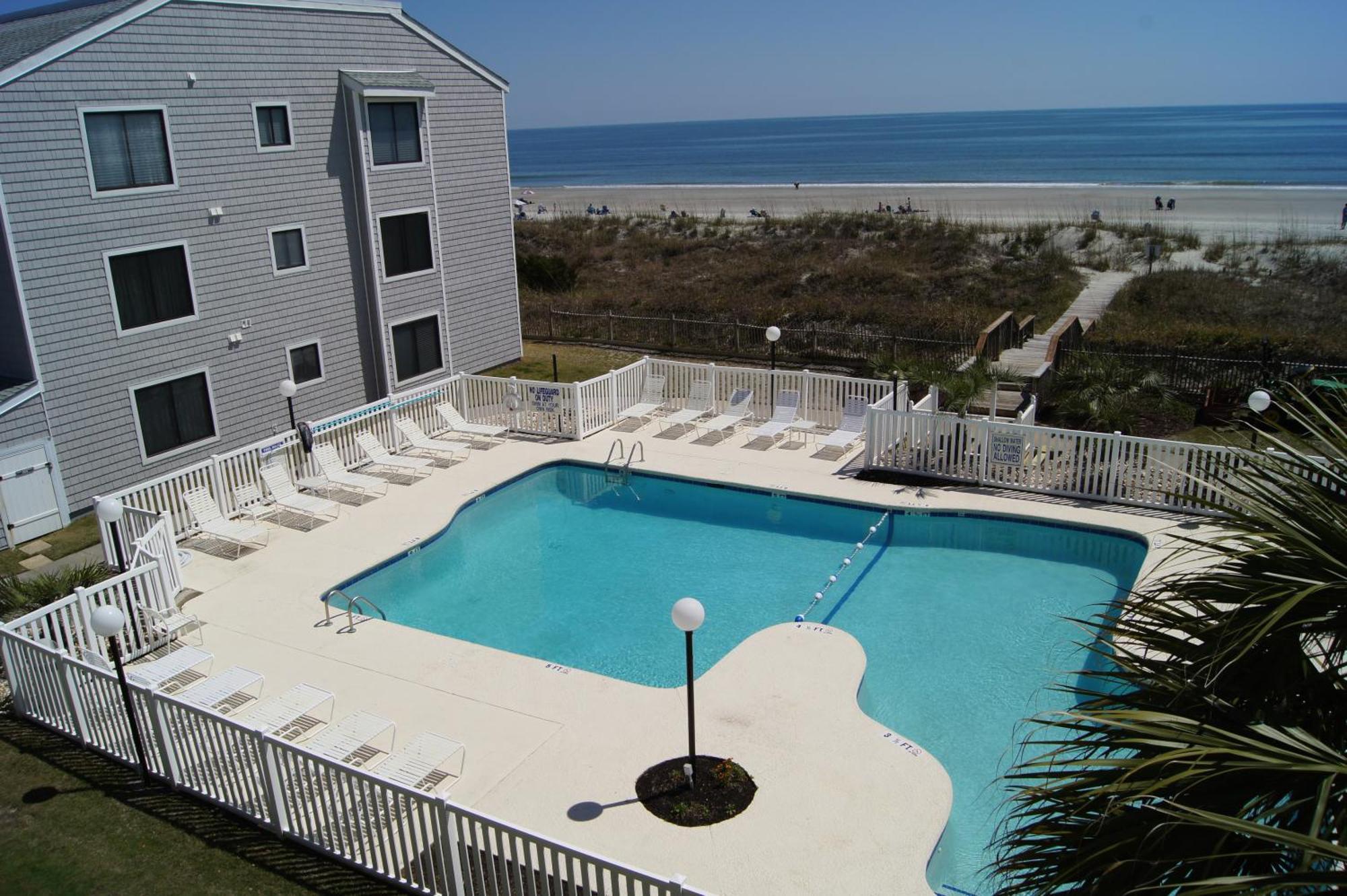 Holiday home Sea Cloisters 302e *