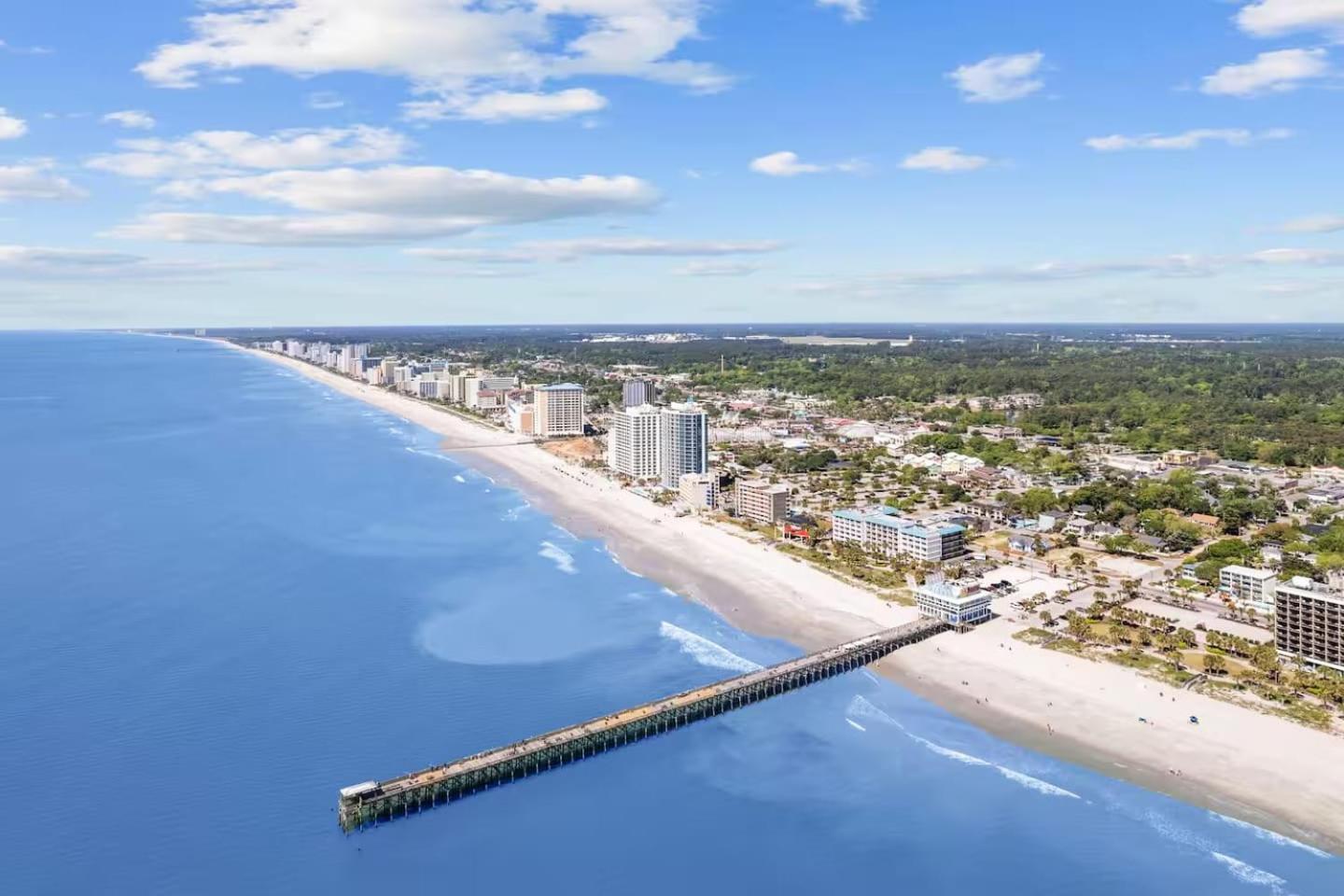 Vibes - 3 Bedrooms In Prime Location Near With Private Yard! * Myrtle Beach