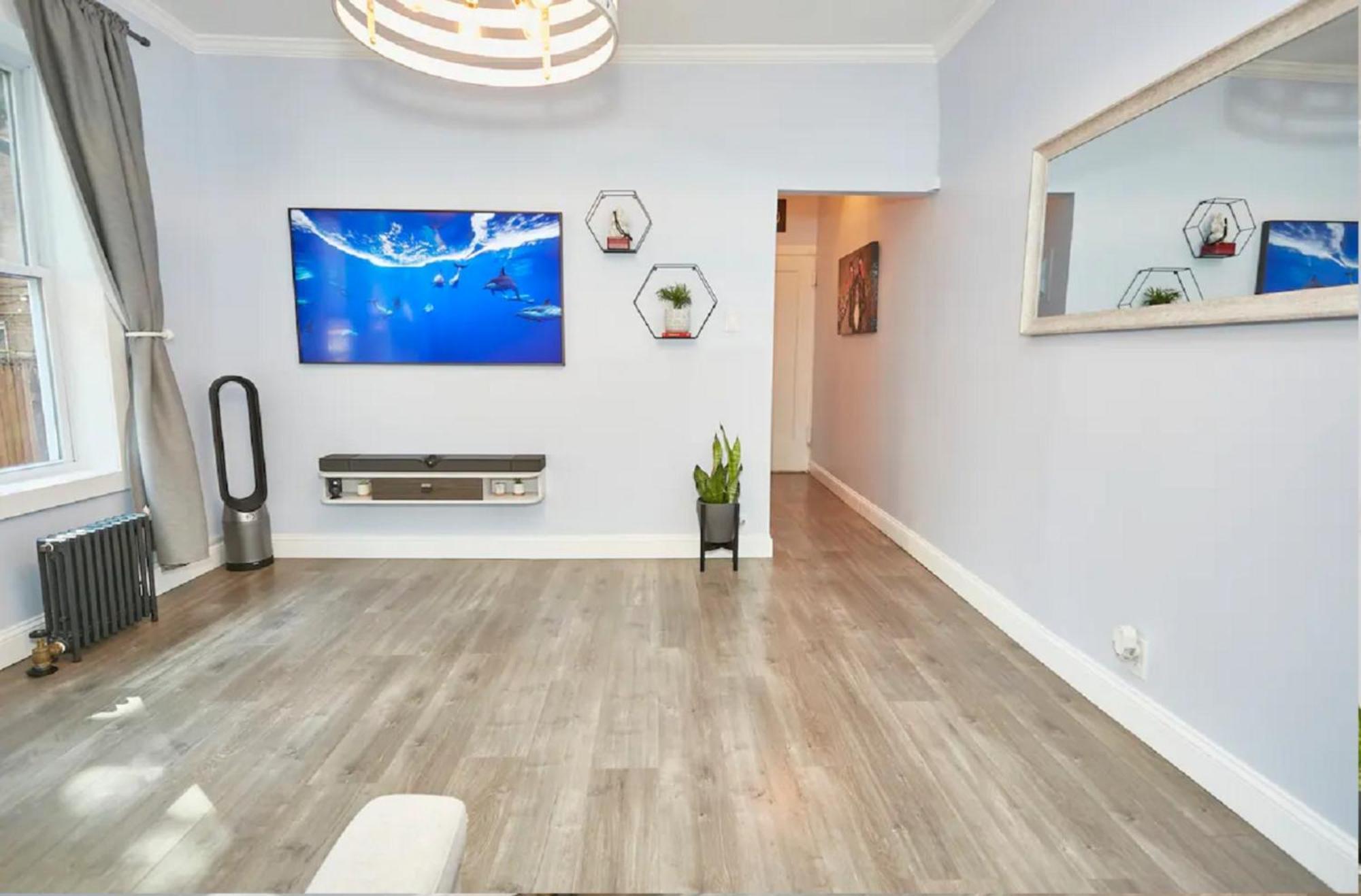 Coastal Jennings Apartment *