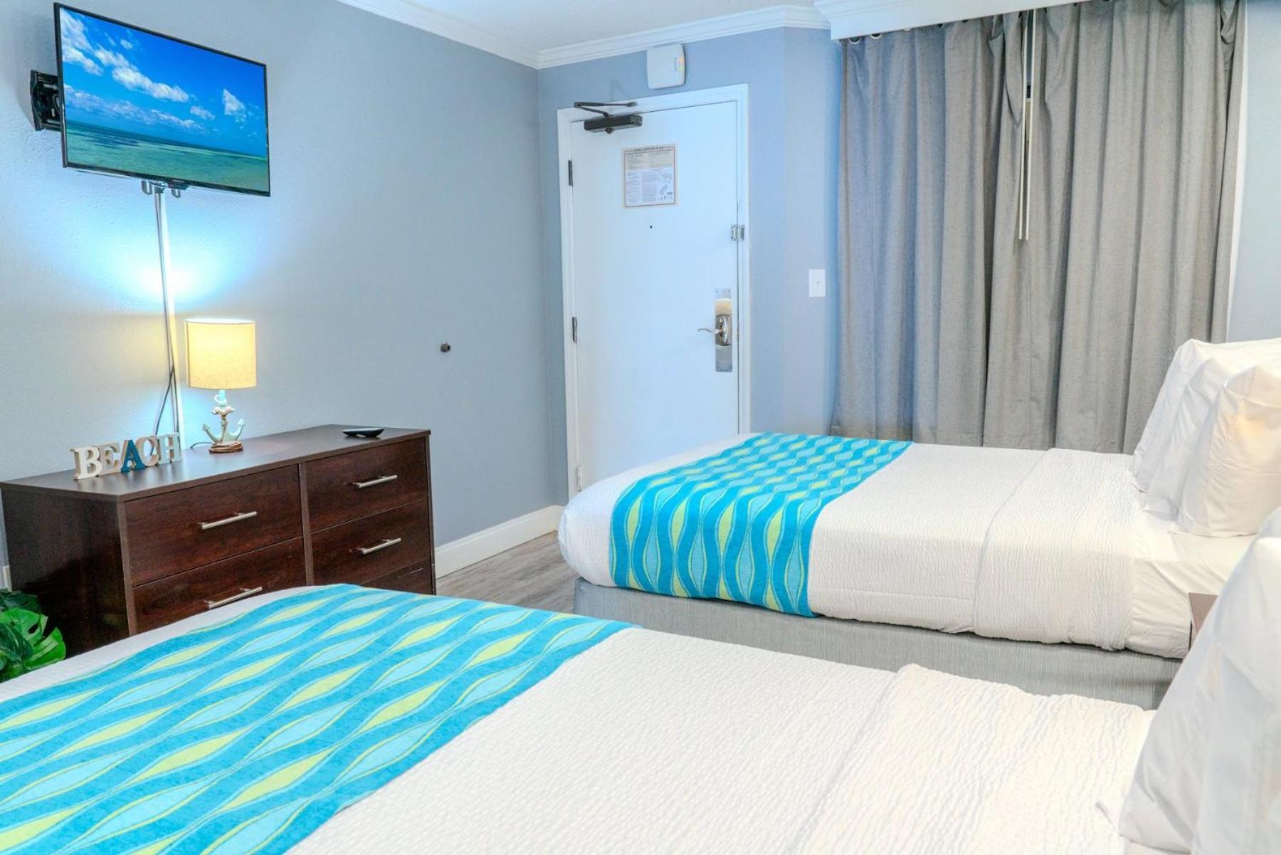 Updated 1 Bedroom Condo-spectacular Oceanfront Views! Caravelle 838 Holiday home