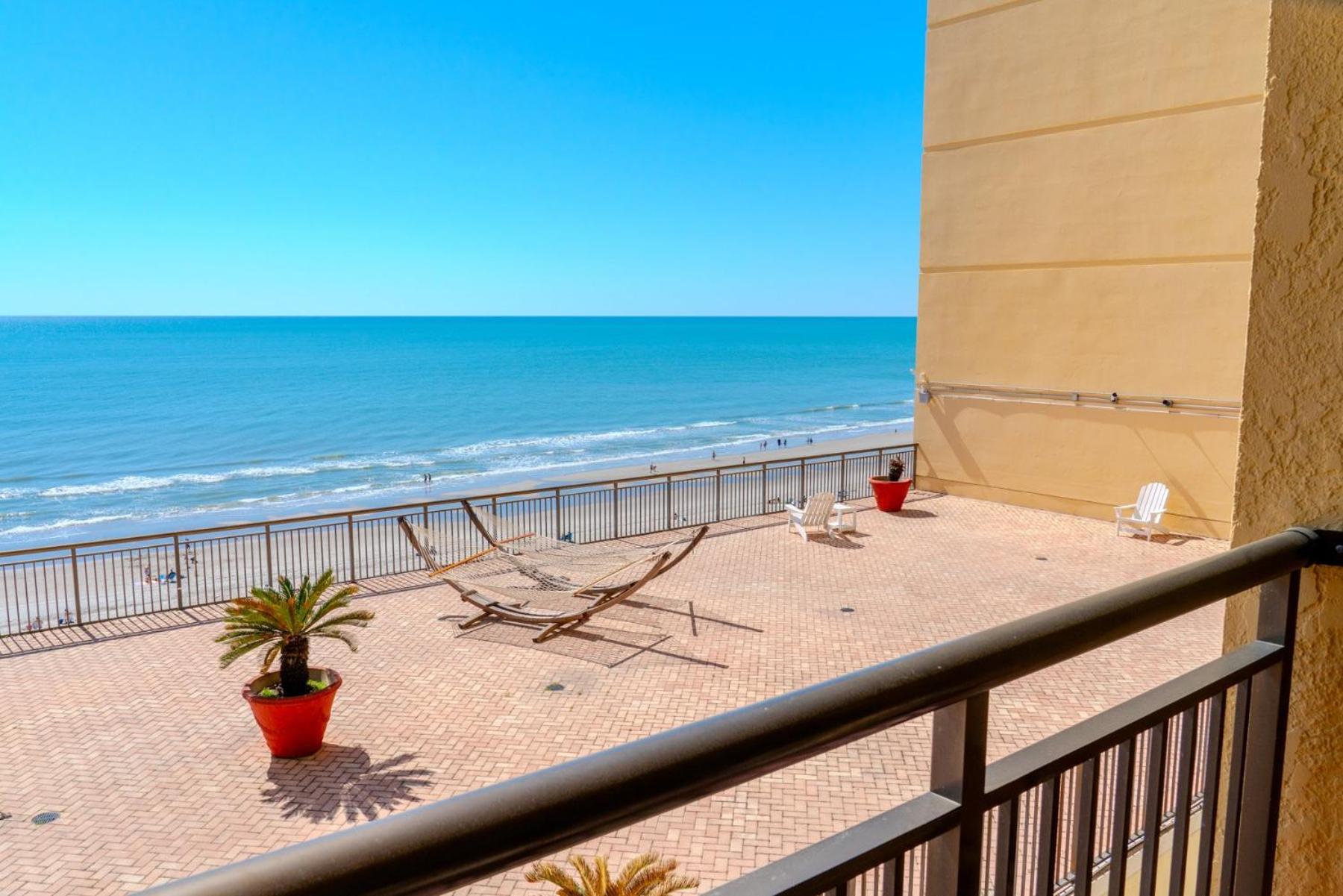 Holiday home Updated 1 Bedroom Condo-spectacular Oceanfront Views! Caravelle 838 Myrtle Beach