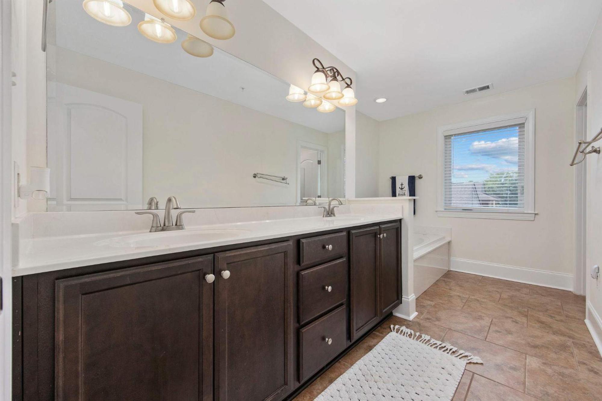 Holiday home 3br 3ba Townhouse One Block From The Myrtle Beach