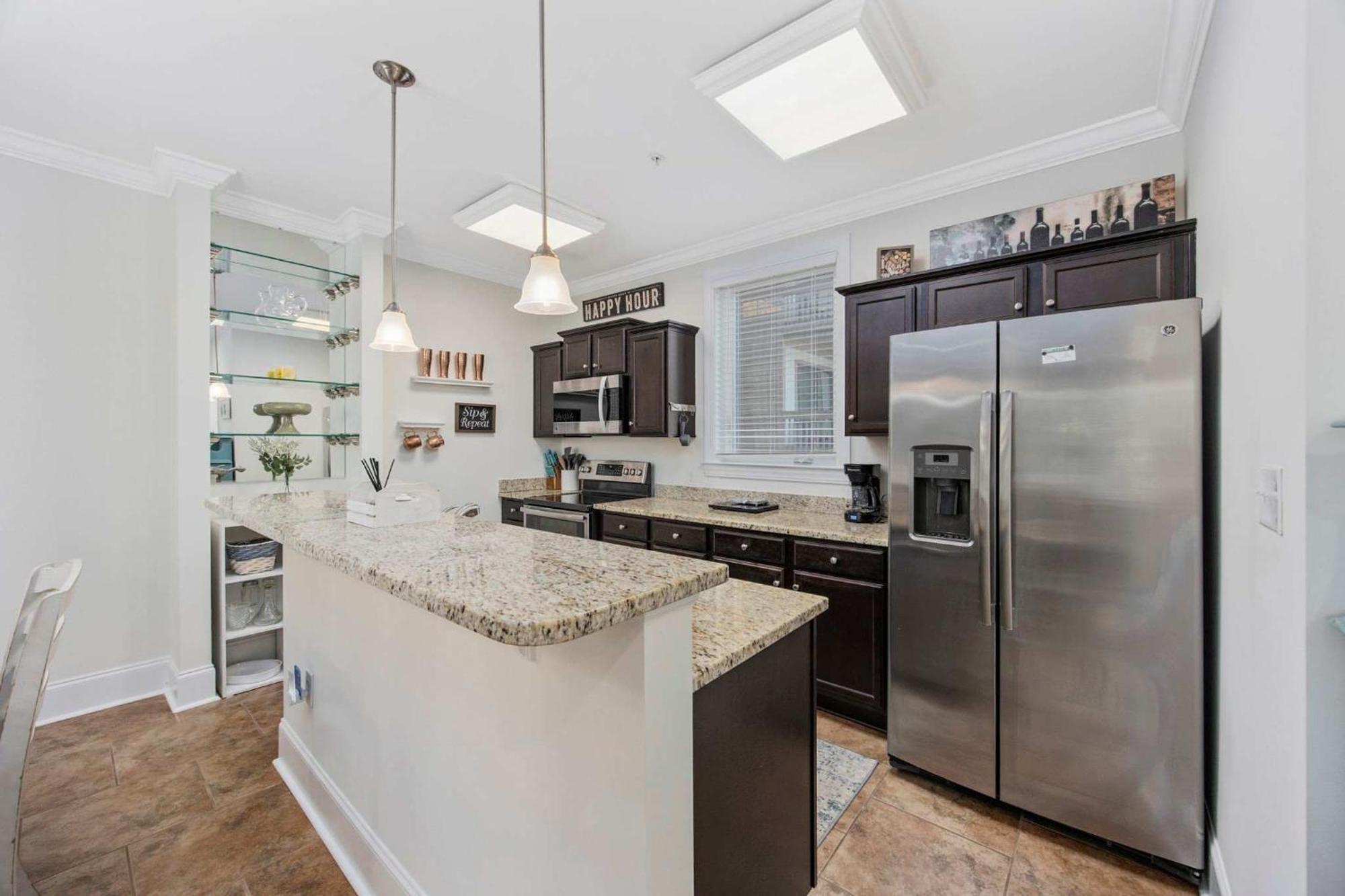 Holiday home 3br 3ba Townhouse One Block From The *