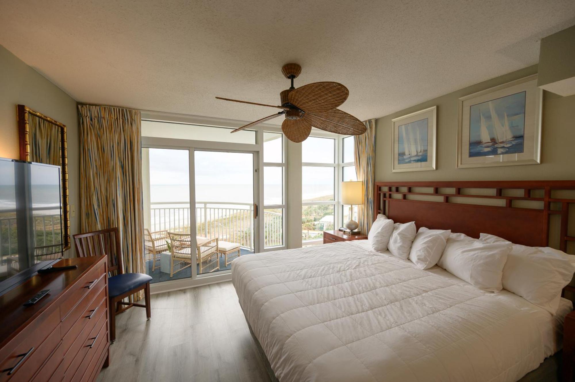 Oceanfront With Waterpark Included In Price Aparthotel Myrtle Beach