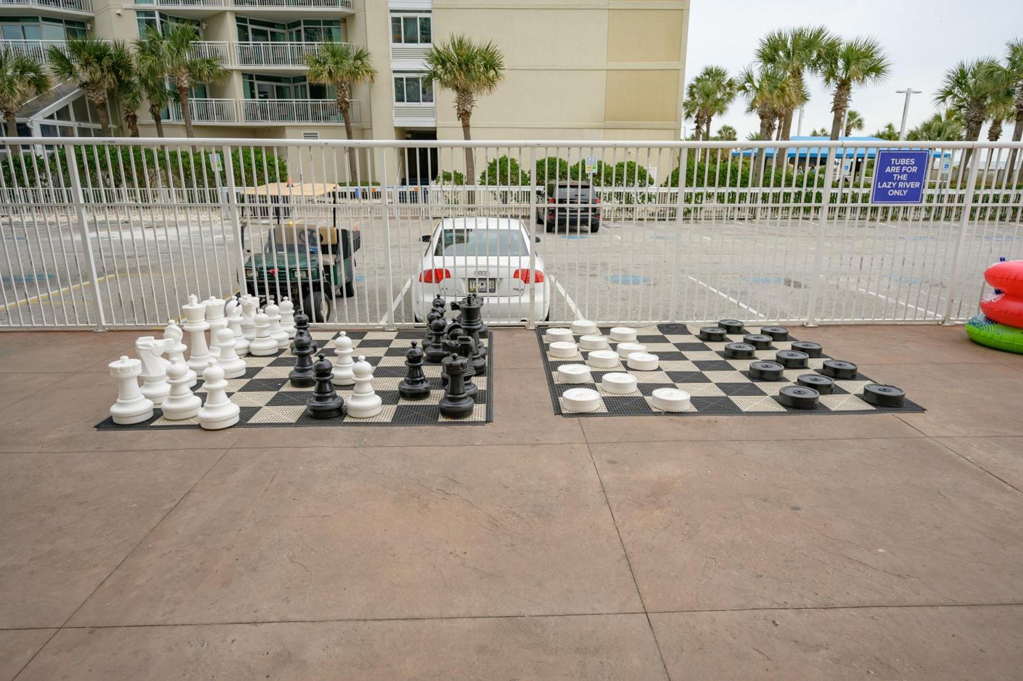 Oceanfront With Waterpark Included In Price Aparthotel