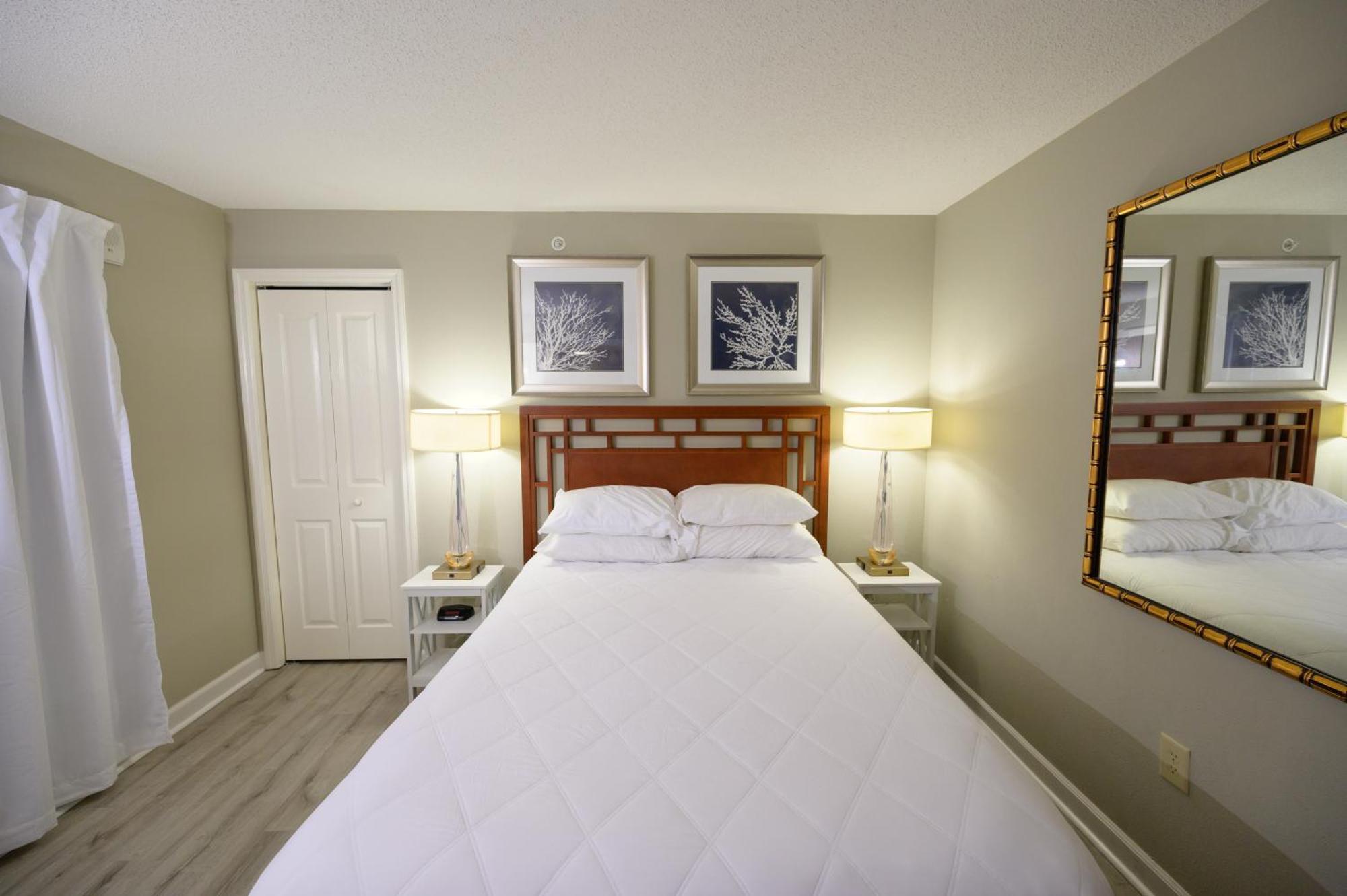 Oceanfront With Waterpark Included In Price