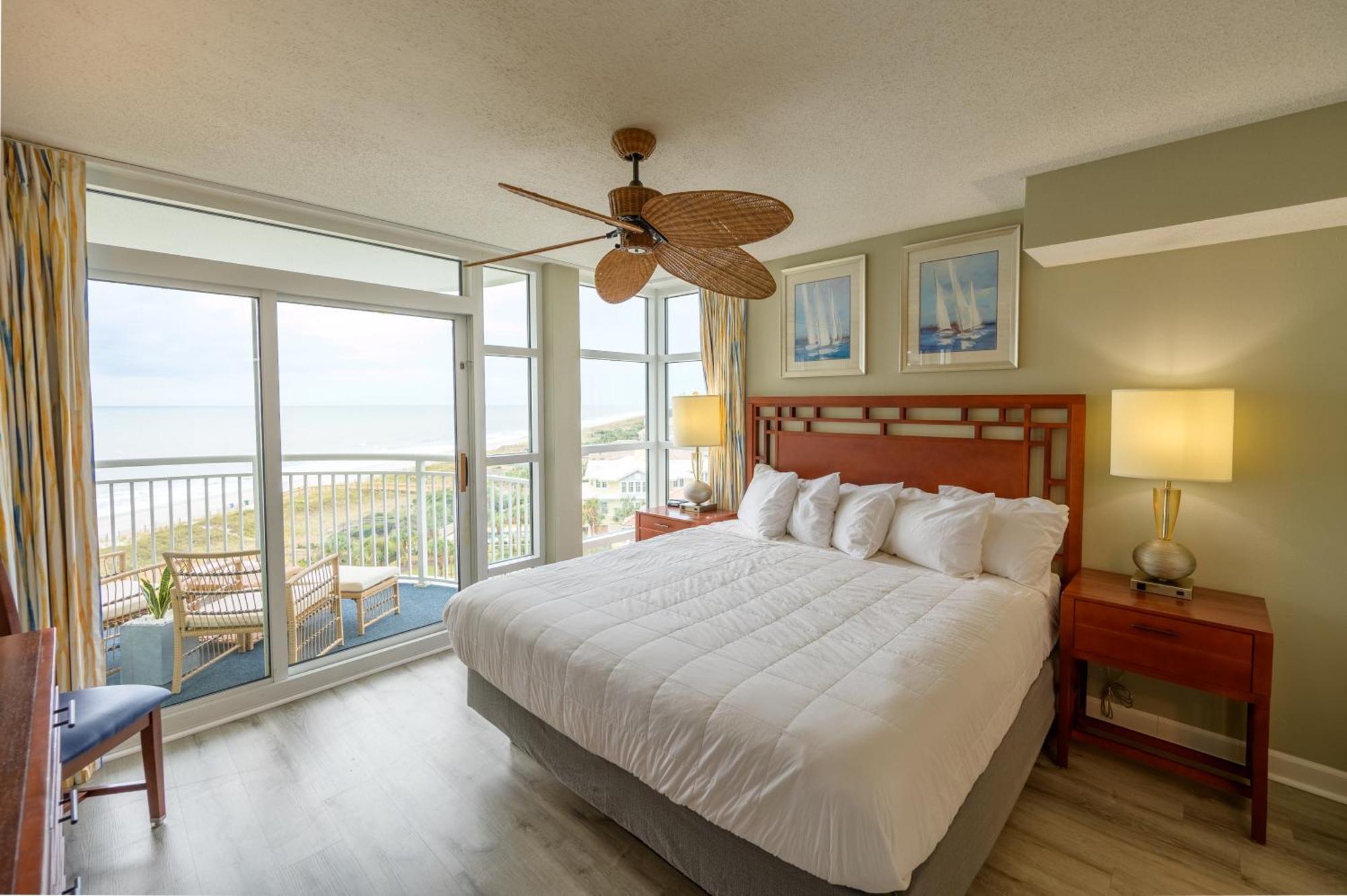 Oceanfront With Waterpark Included In Price Aparthotel