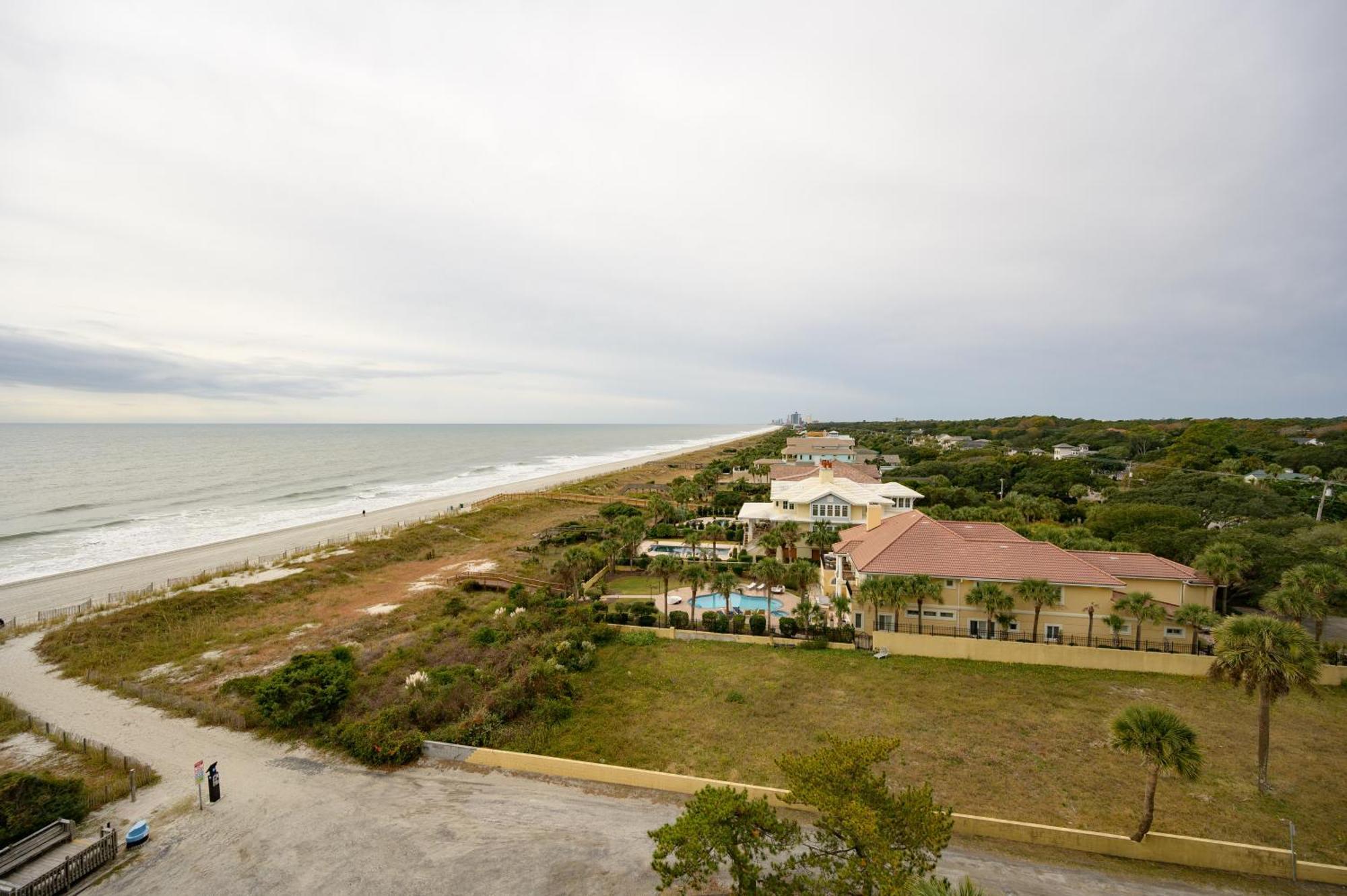Aparthotel Oceanfront With Waterpark Included In Price *