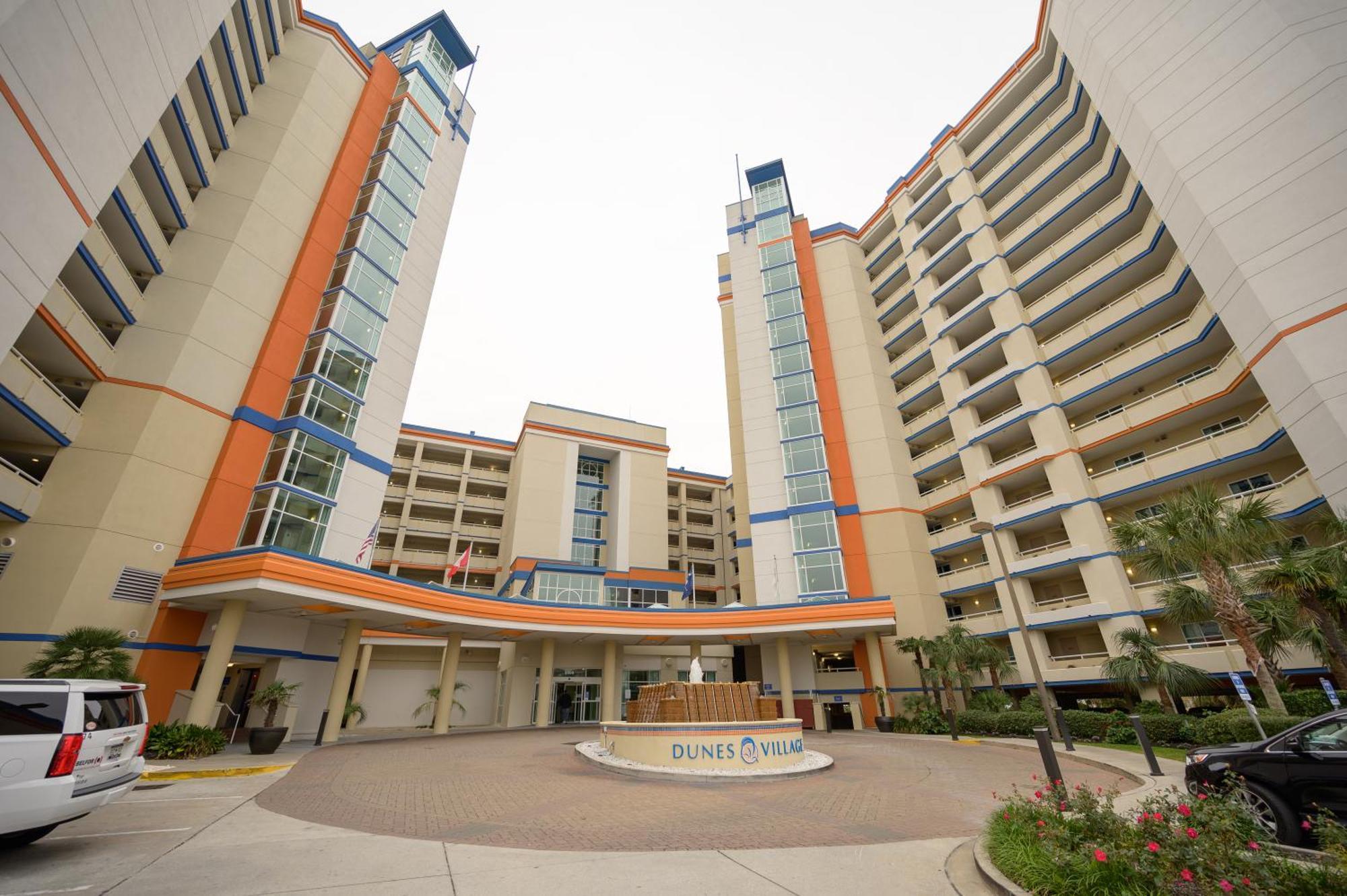 Oceanfront With Waterpark Included In Price Aparthotel Myrtle Beach