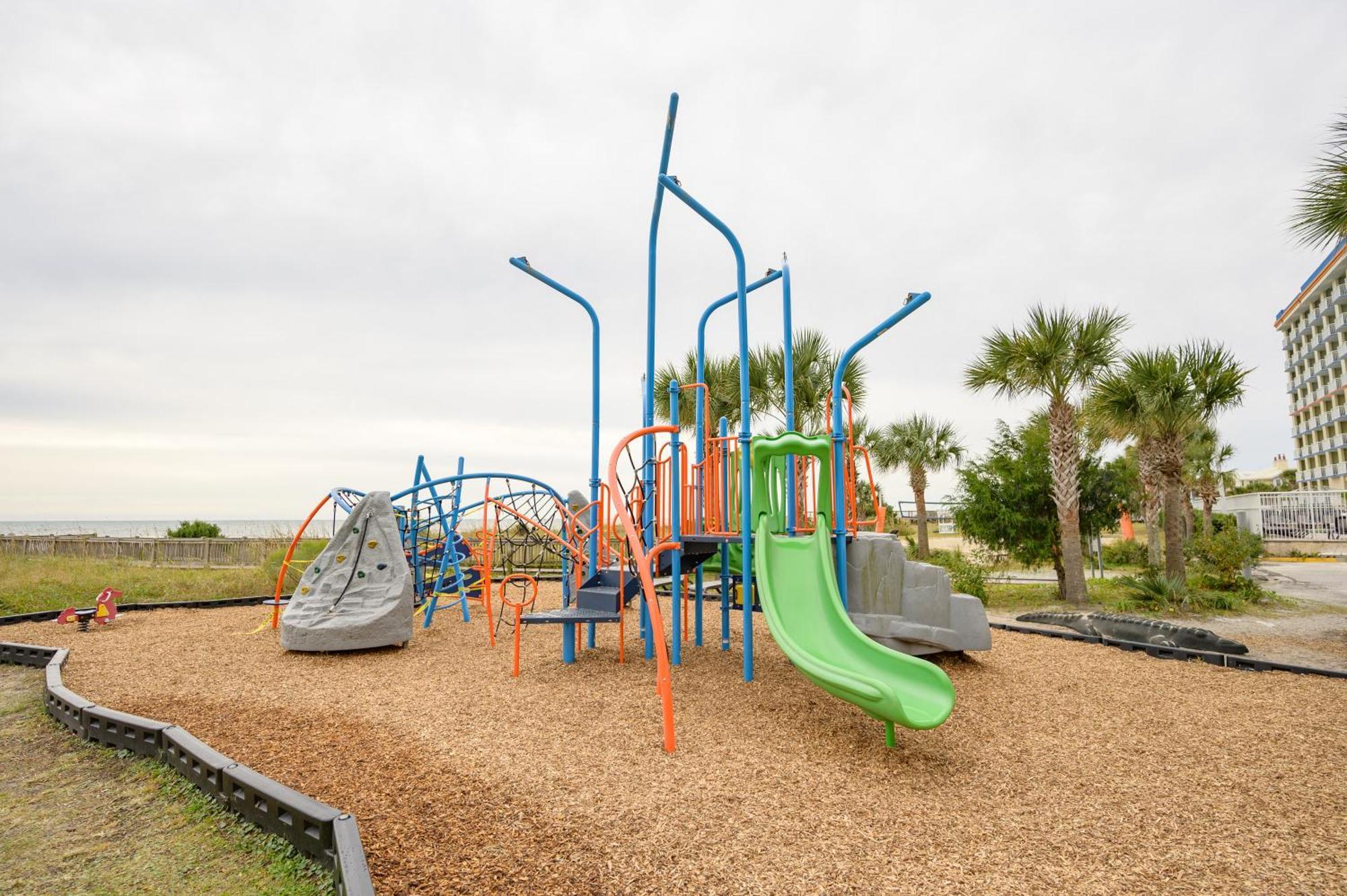Aparthotel Oceanfront With Waterpark Included In Price Myrtle Beach