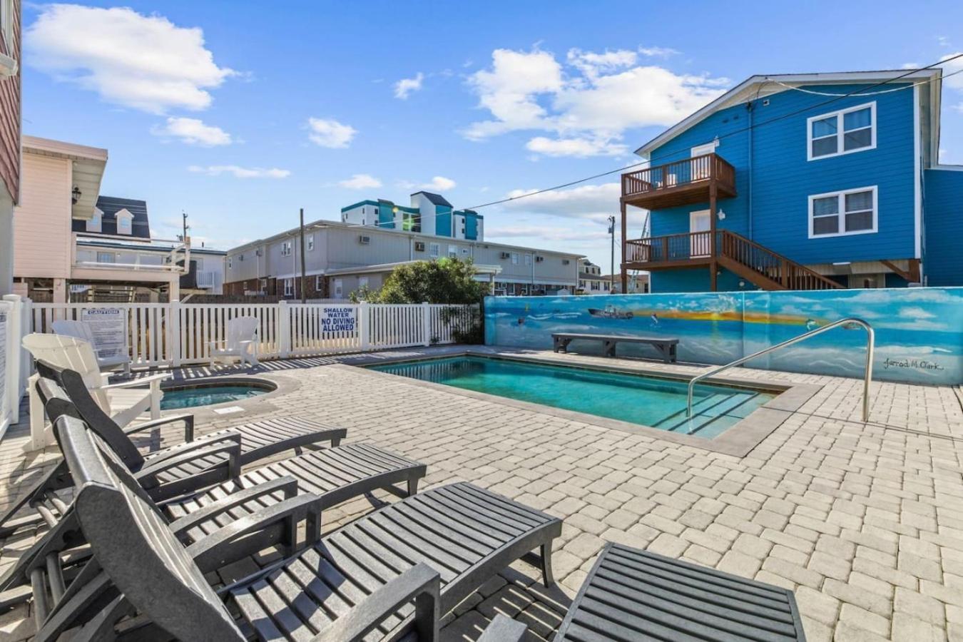 514) North Myrtle Retreat- Sleeps 16