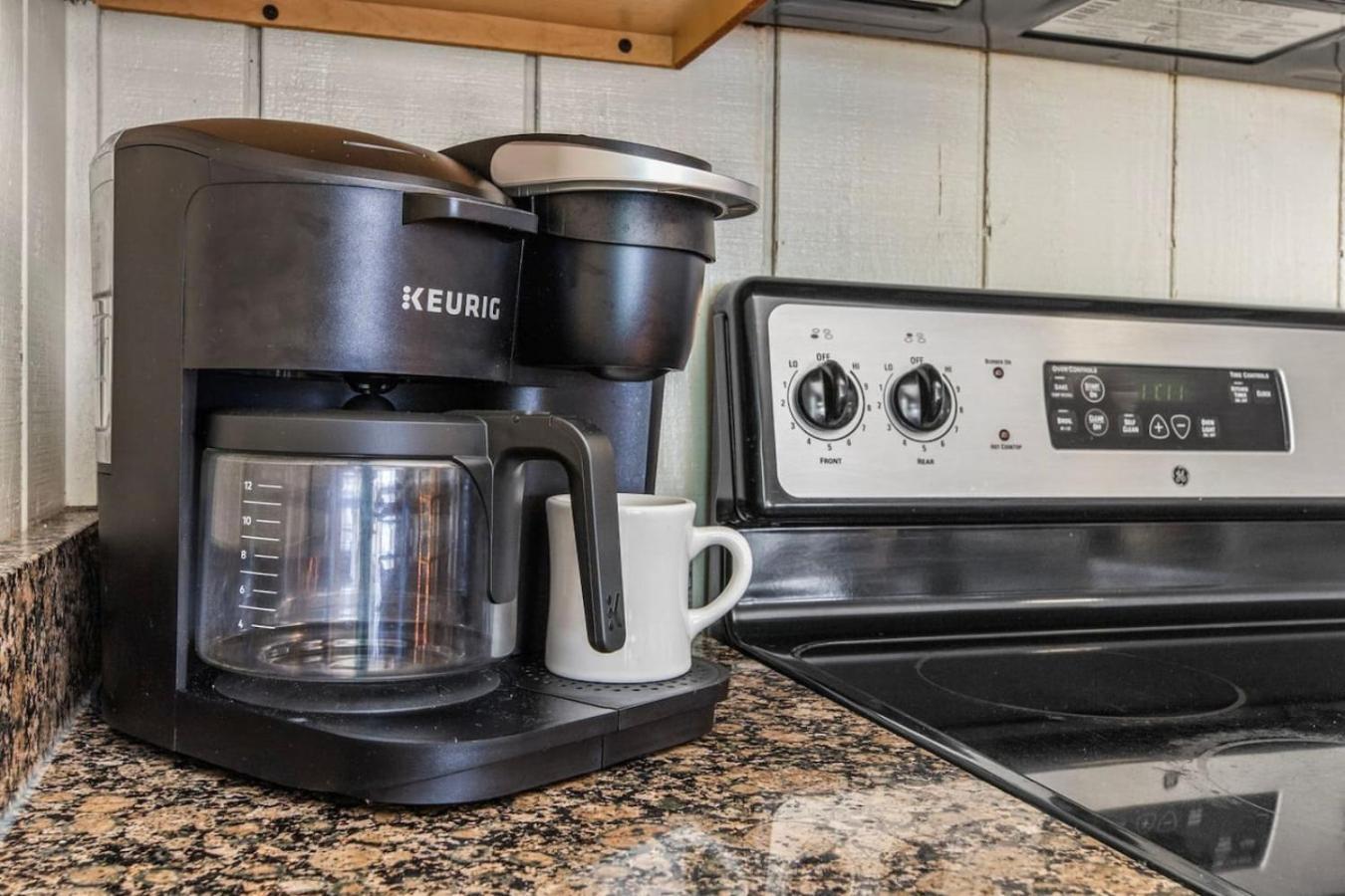 514) North Myrtle Retreat- Sleeps 16