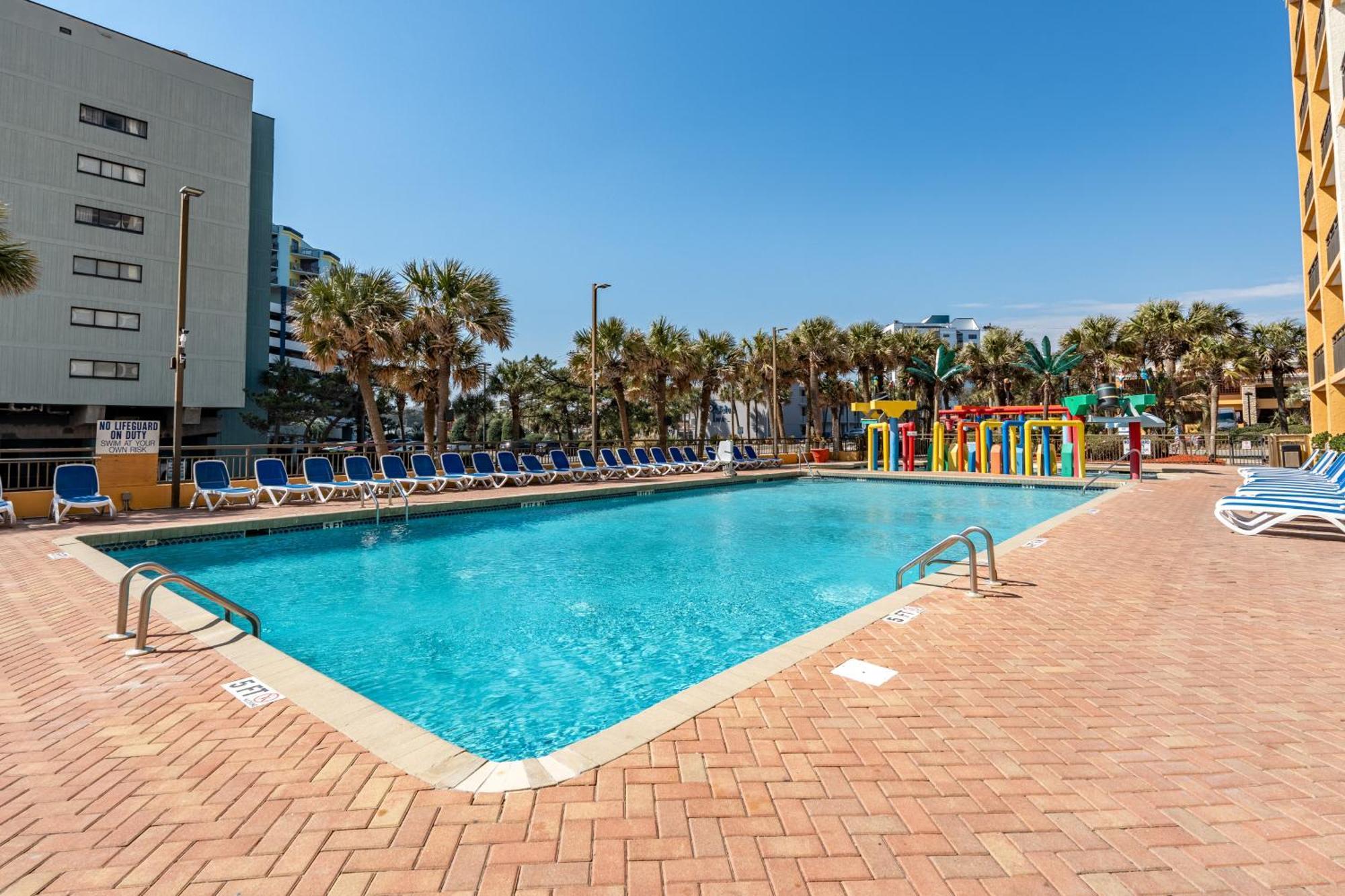 Apartment Seaside Escape At Carevelle