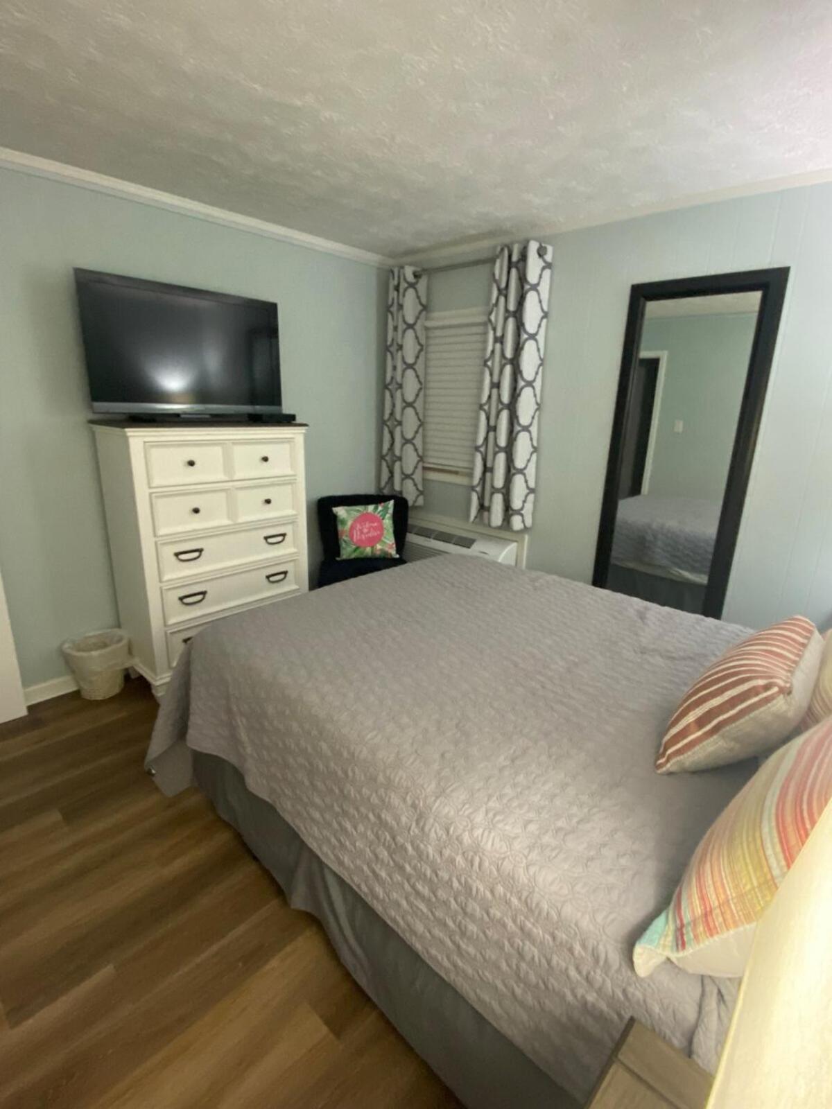 Mariner's Cove 2br 1st Floor Sleeps 6 *
