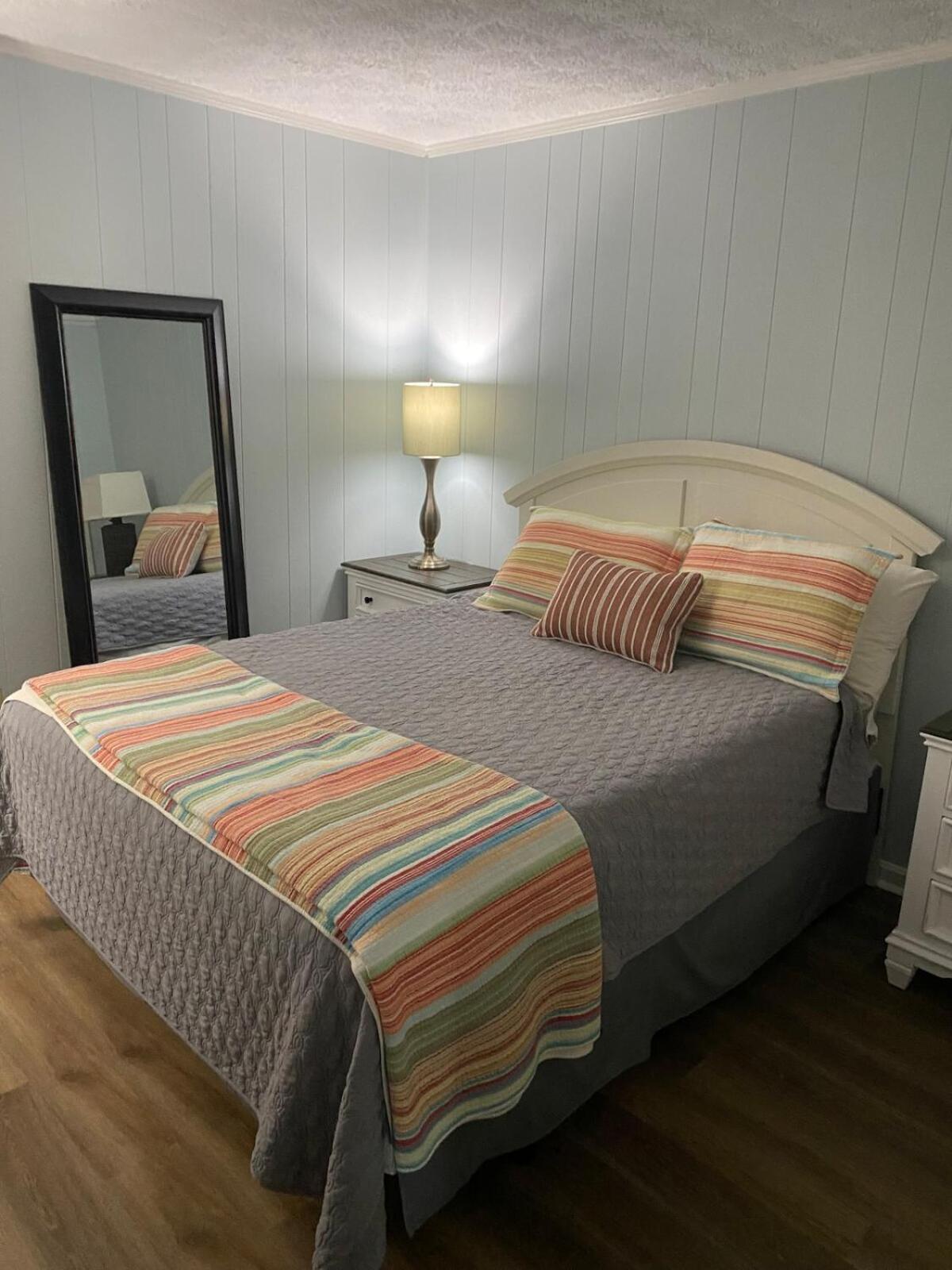 Mariner's Cove 2br 1st Floor Sleeps 6 Apartment