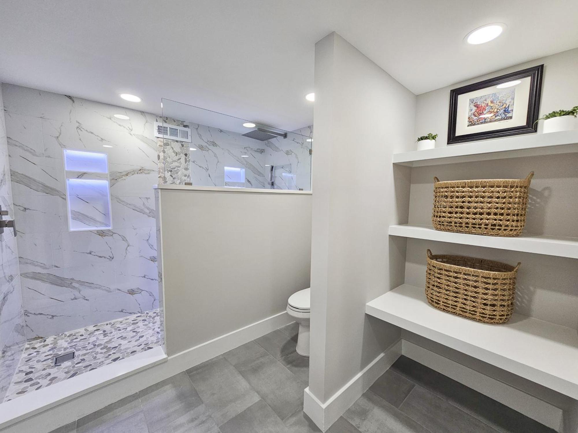Superbly Updated Ocean View Condo, 303 Brighton, Full Access Apartment Myrtle Beach