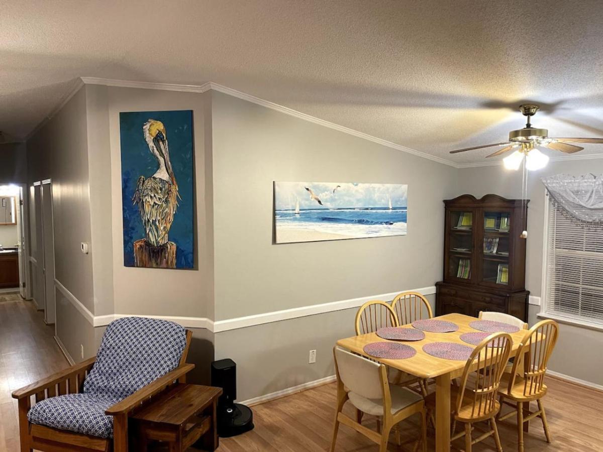 Ocean Lakes 4 Bedroom That Sleeps 10 Holiday home