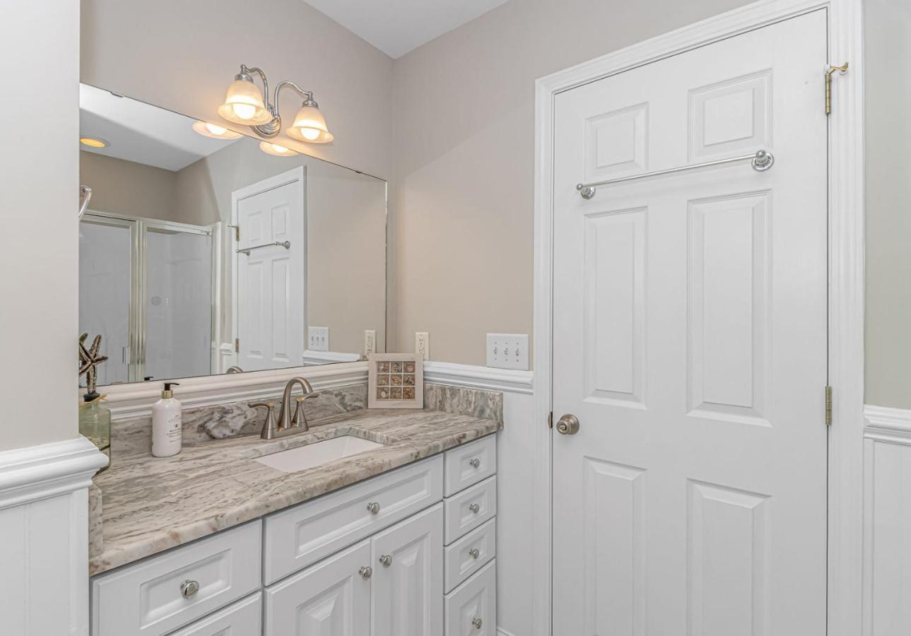 Ocean Lakes, Luxury Water Front Myrtle Beach