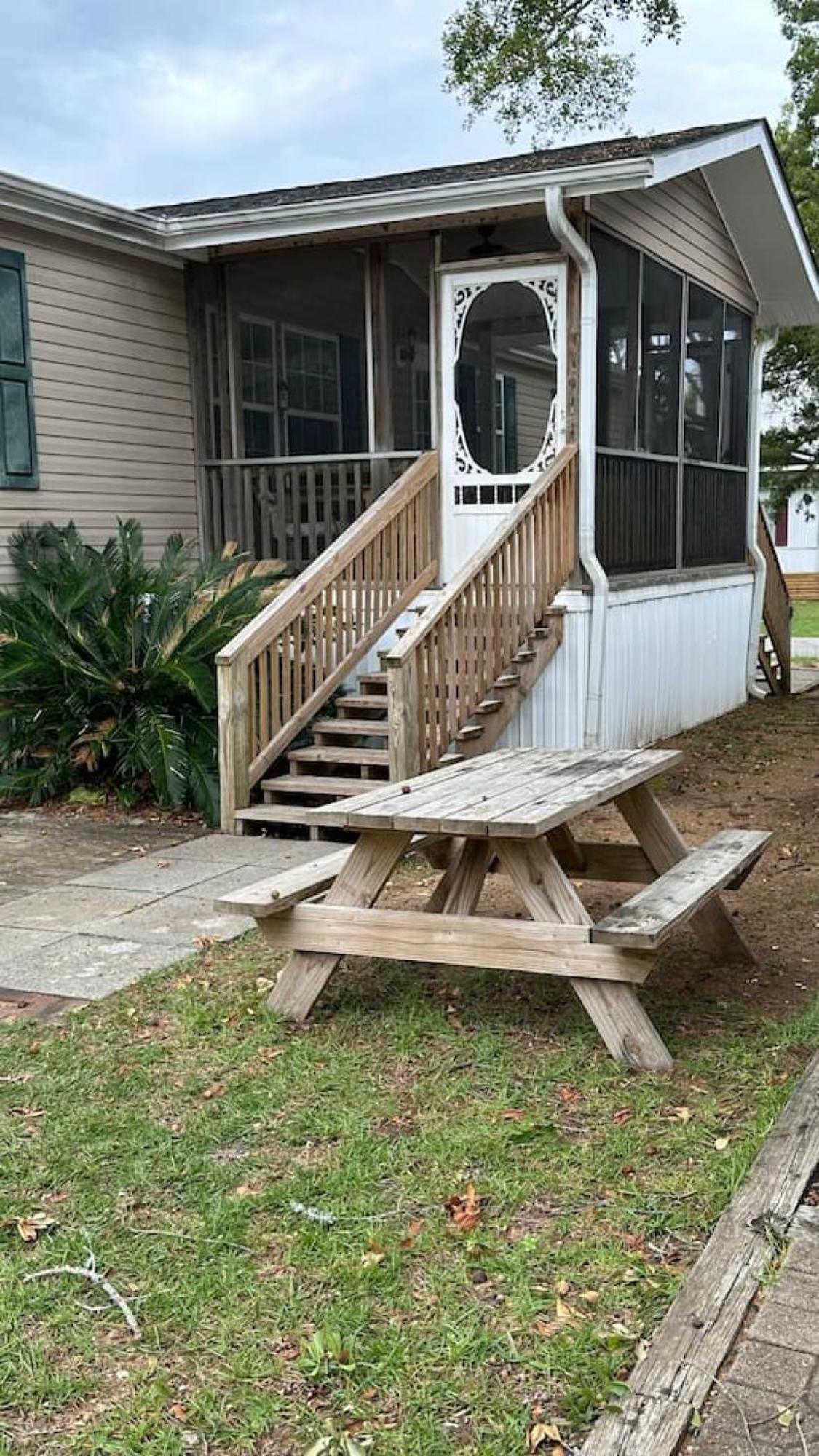 Ocean Lakes 4 Bedroom That Sleeps 10 *