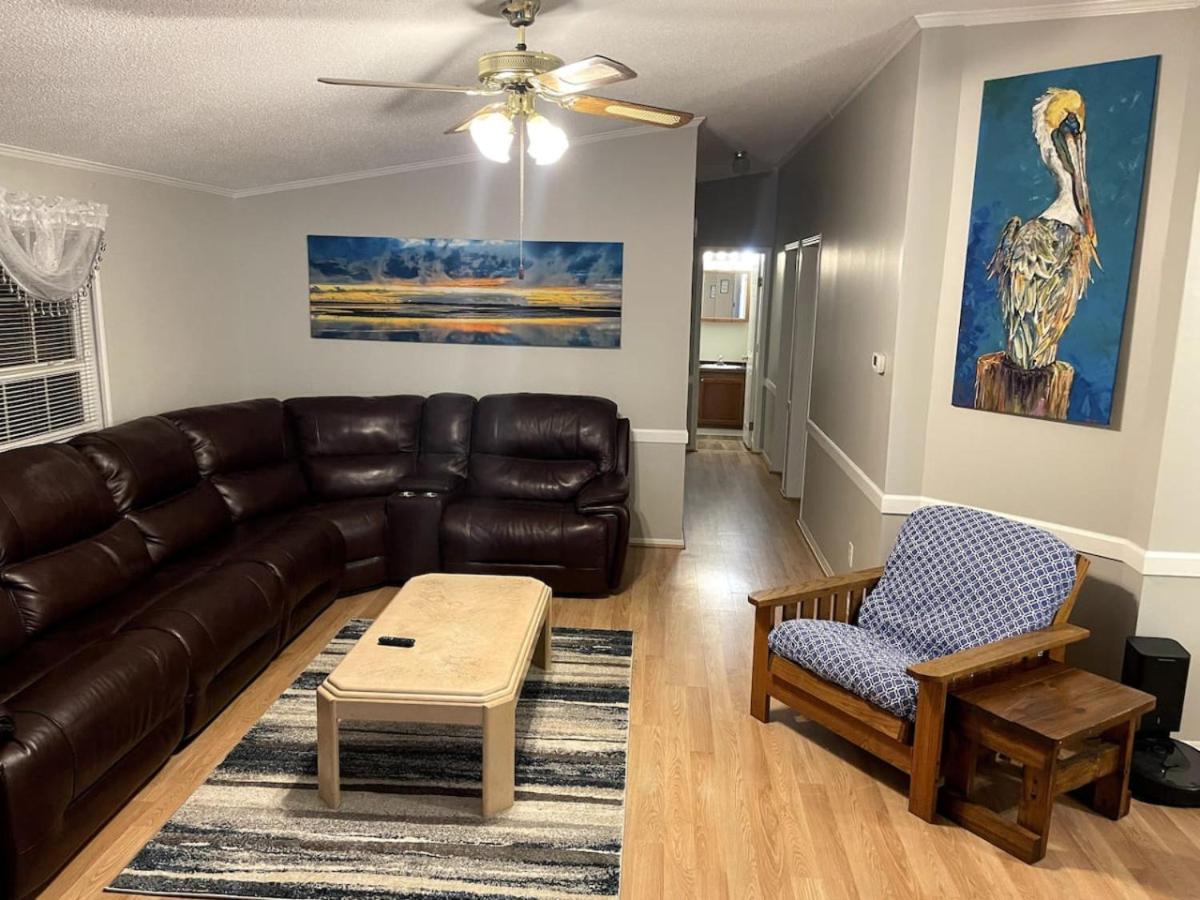 Ocean Lakes 4 Bedroom That Sleeps 10 * Myrtle Beach
