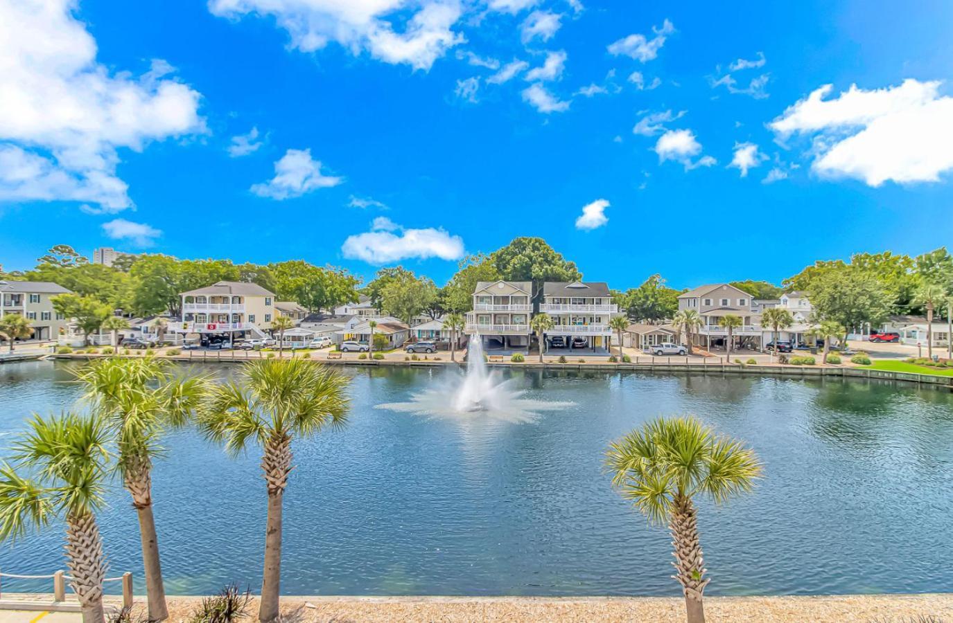 Ocean Lakes, Luxury Water Front * Myrtle Beach