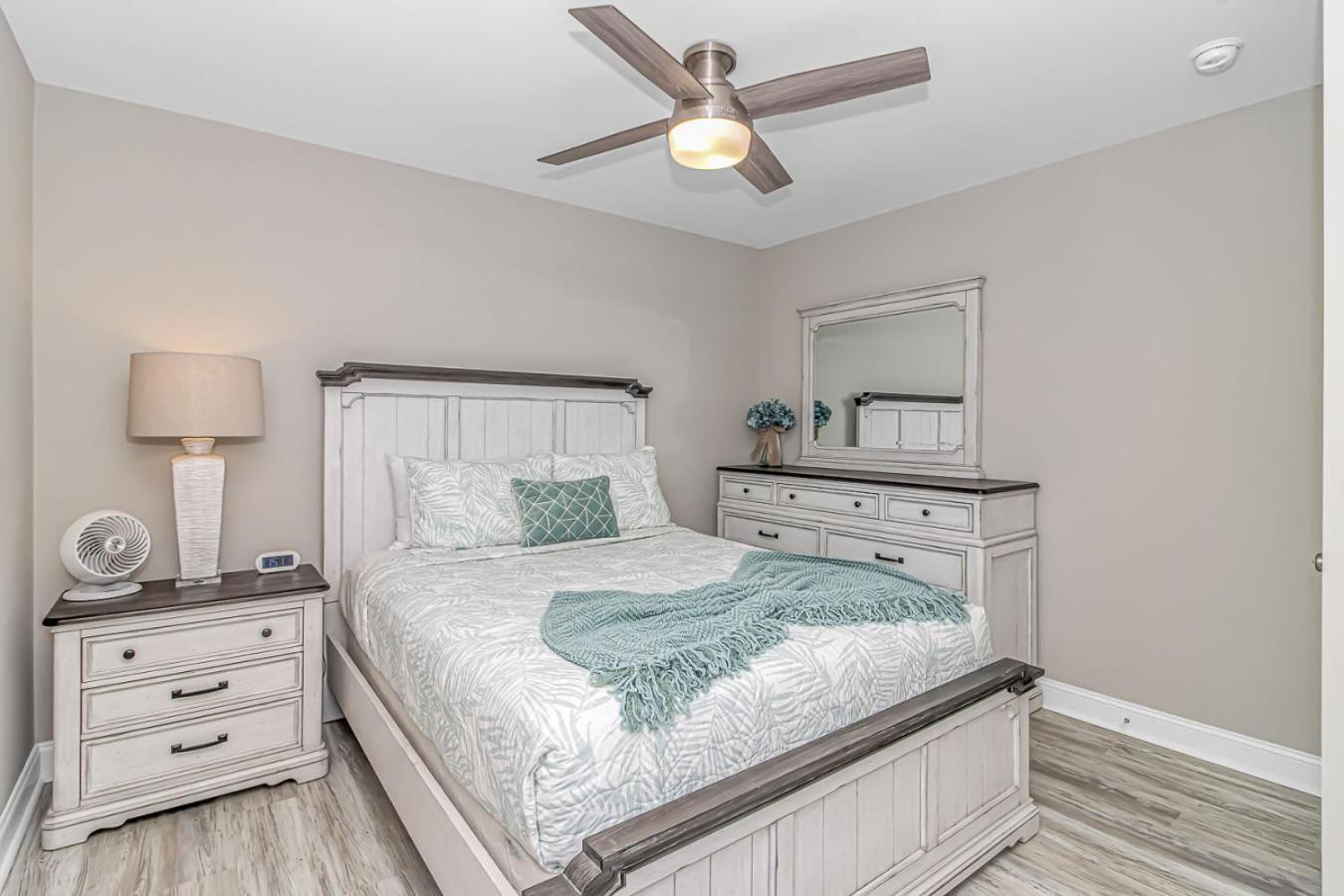 Holiday home Ocean Lakes, Luxury Water Front Myrtle Beach