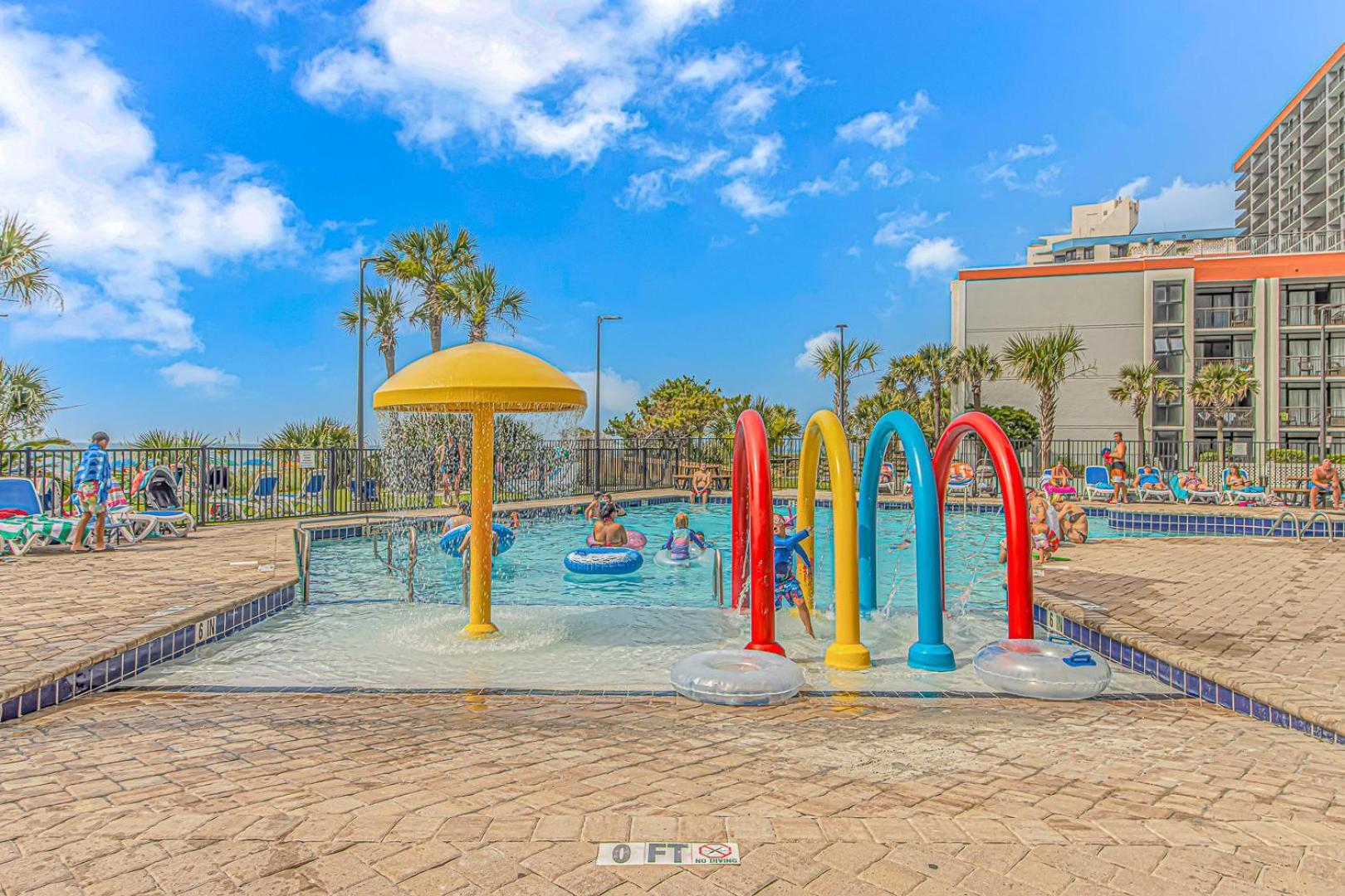 Holiday home Oceanfront 2 Bedroom Penthouse! Dunes 1232 *