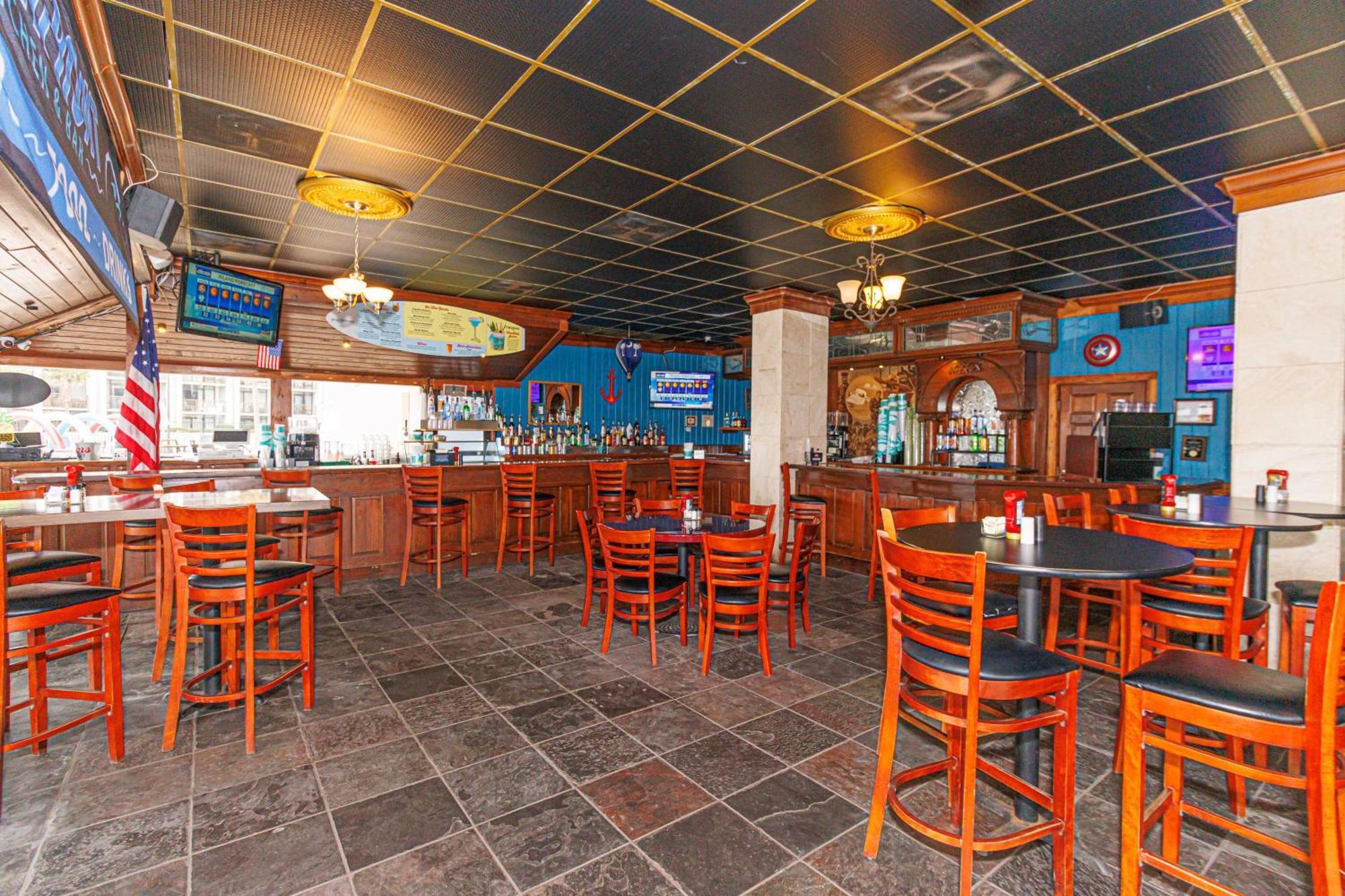 Oceanfront 2 Bedroom Penthouse! Dunes 1232 *