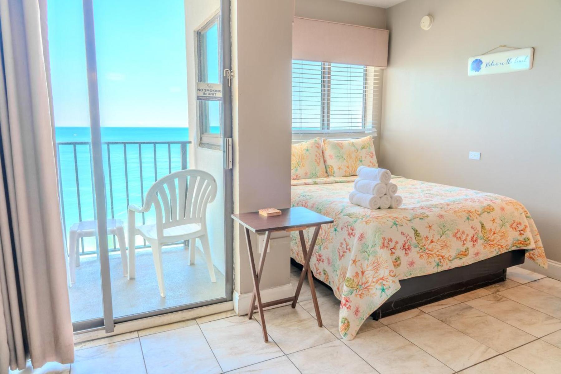 Stunning With Impeccable Oceanfront Views! Beautifully Updated - Palace 1202 *