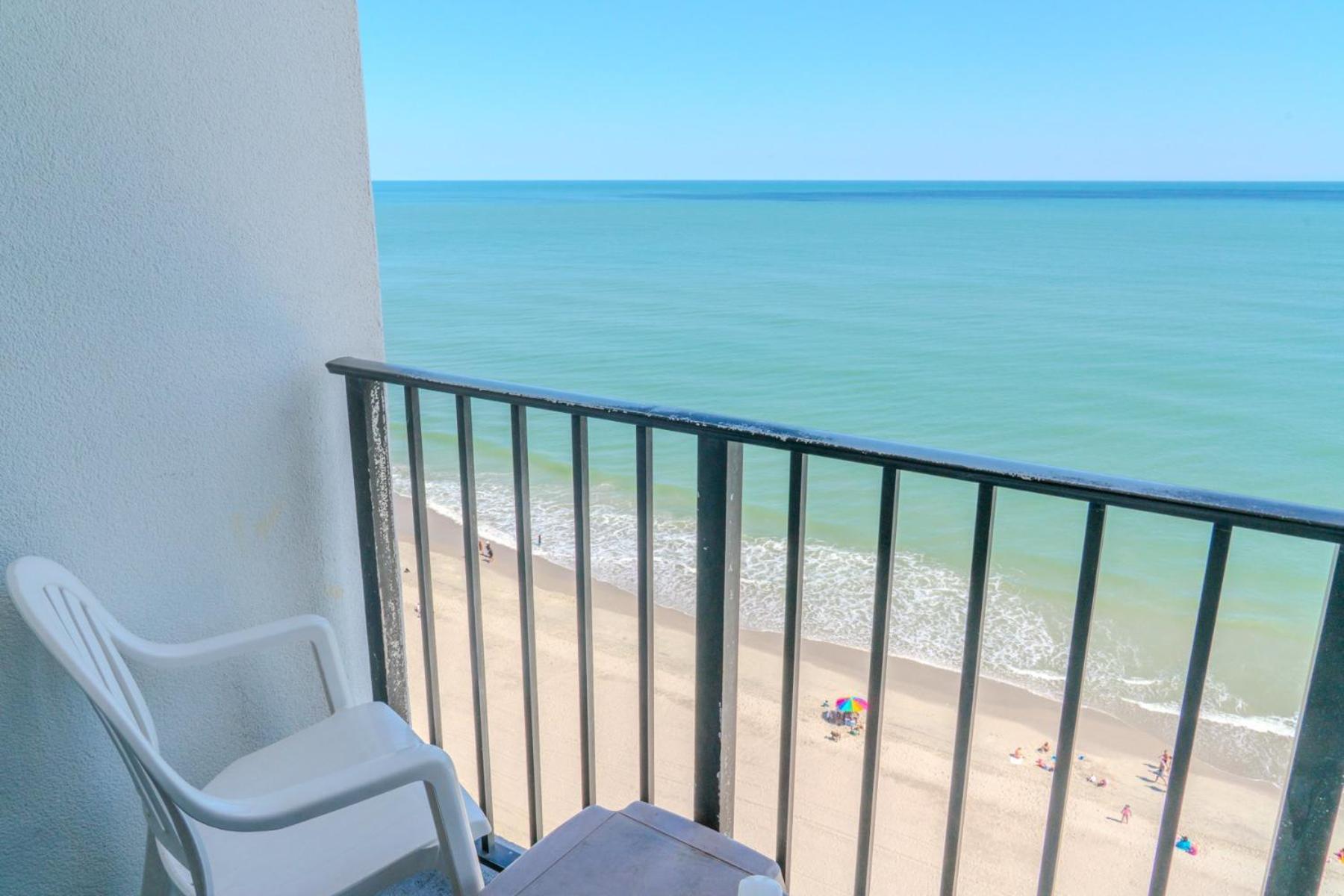 Stunning With Impeccable Oceanfront Views! Beautifully Updated - Palace 1202 * Myrtle Beach