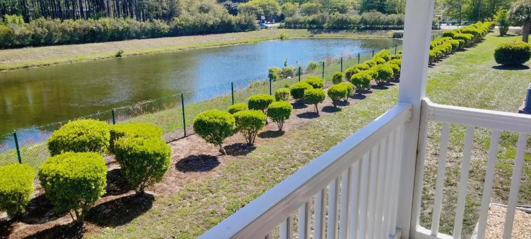 New 2 Bedroom-2 Bath Grand Apartment *