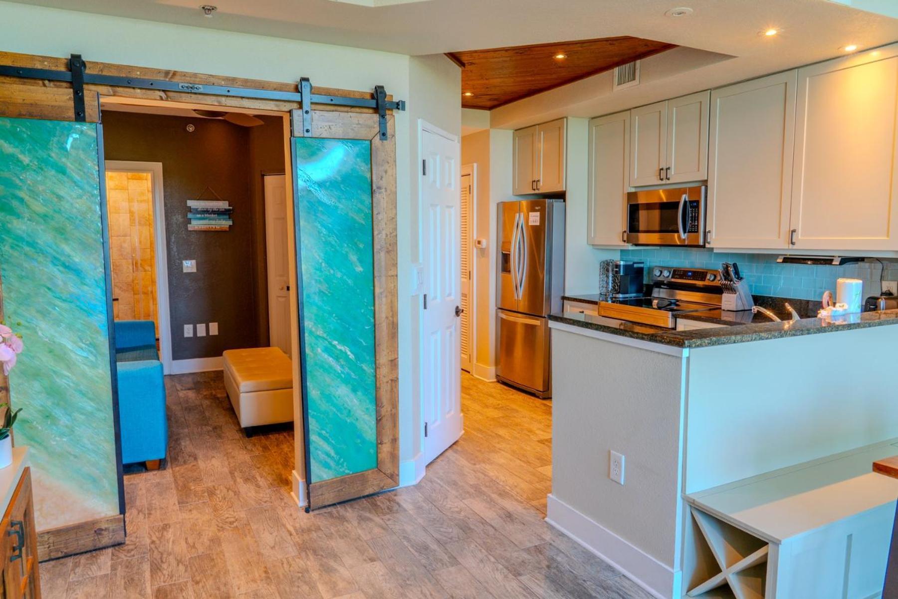 Holiday home Luxury 2br With Custom Upgrades! The Horizon At 77th- 503 Myrtle Beach