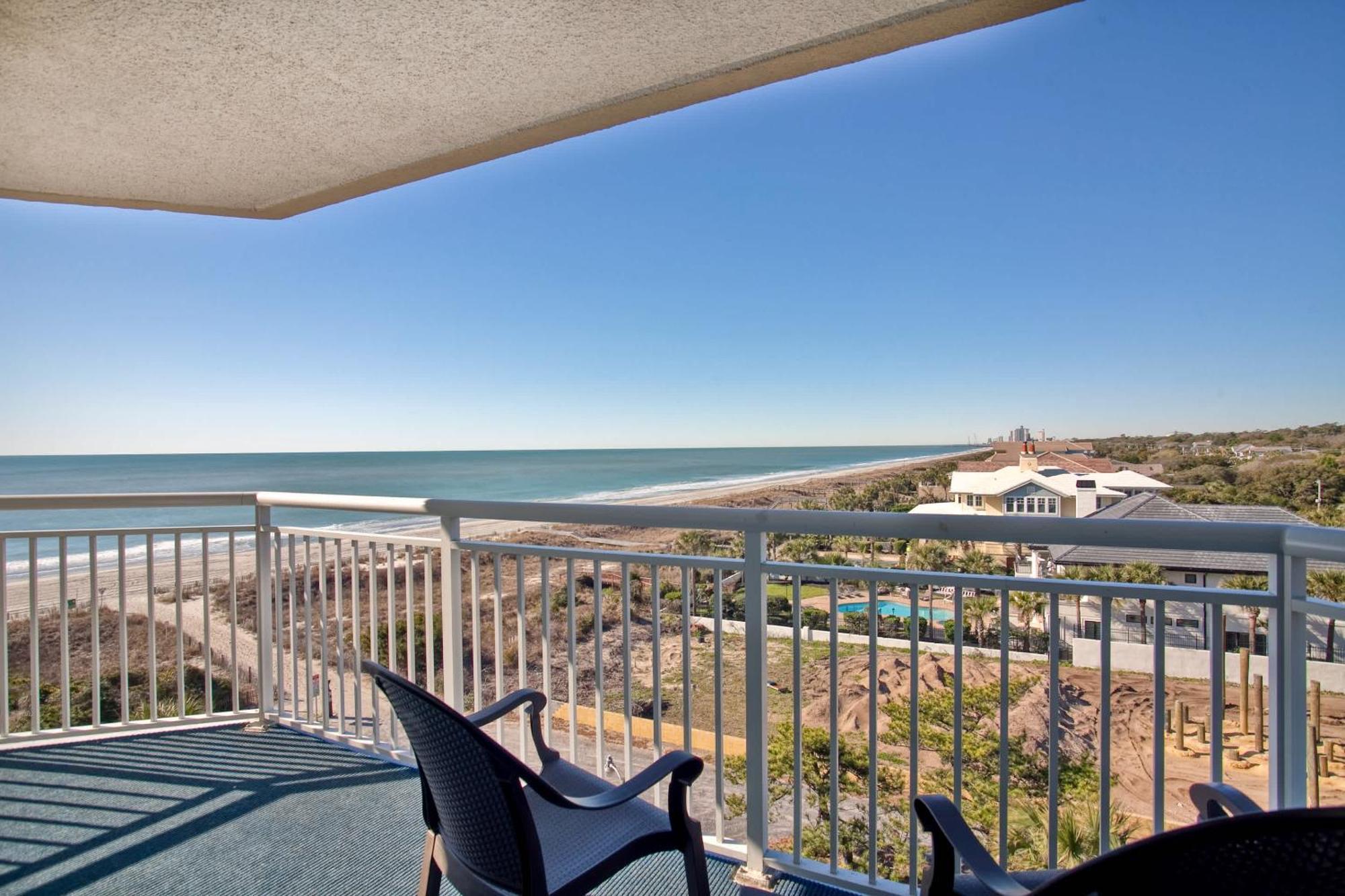 2br Beachfront With Dunes Village Views