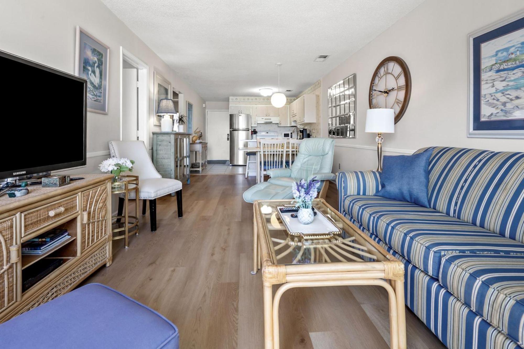 Holiday home Sea Cloisters 302e *