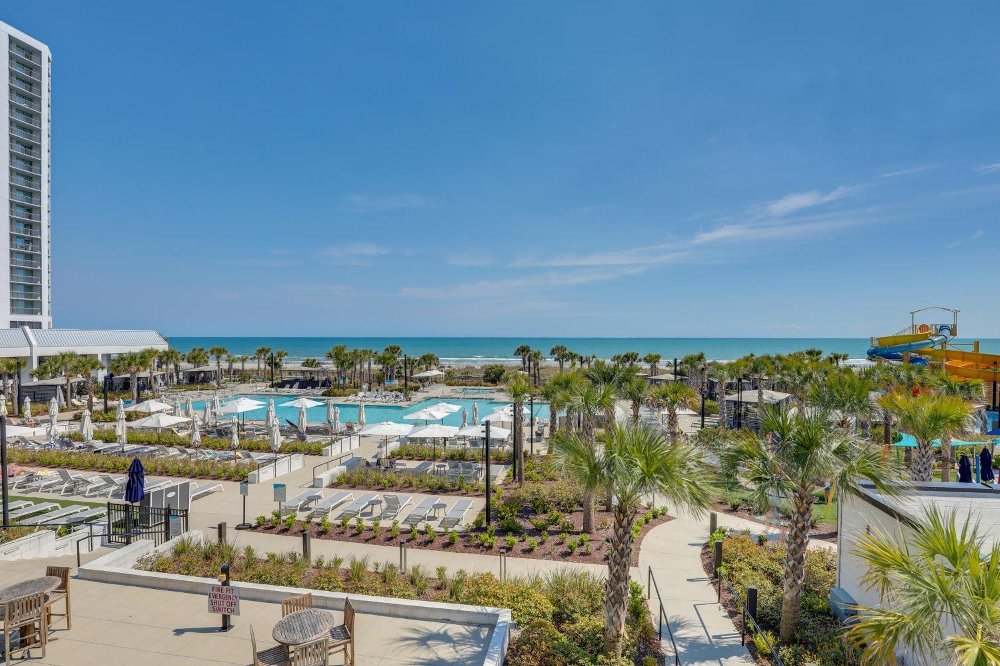 Beautiful Lakefront Short Walk To Beach! * Myrtle Beach