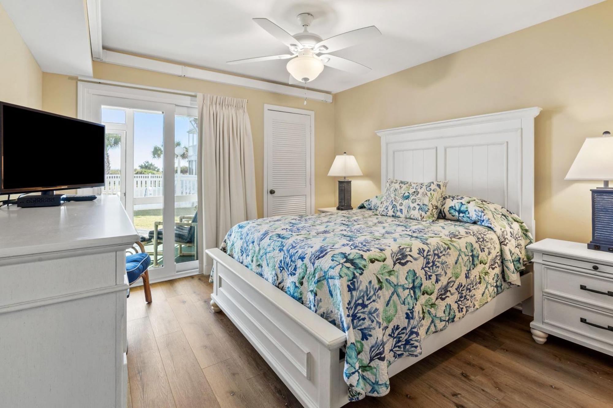 Sea Cloisters 102b Holiday home *