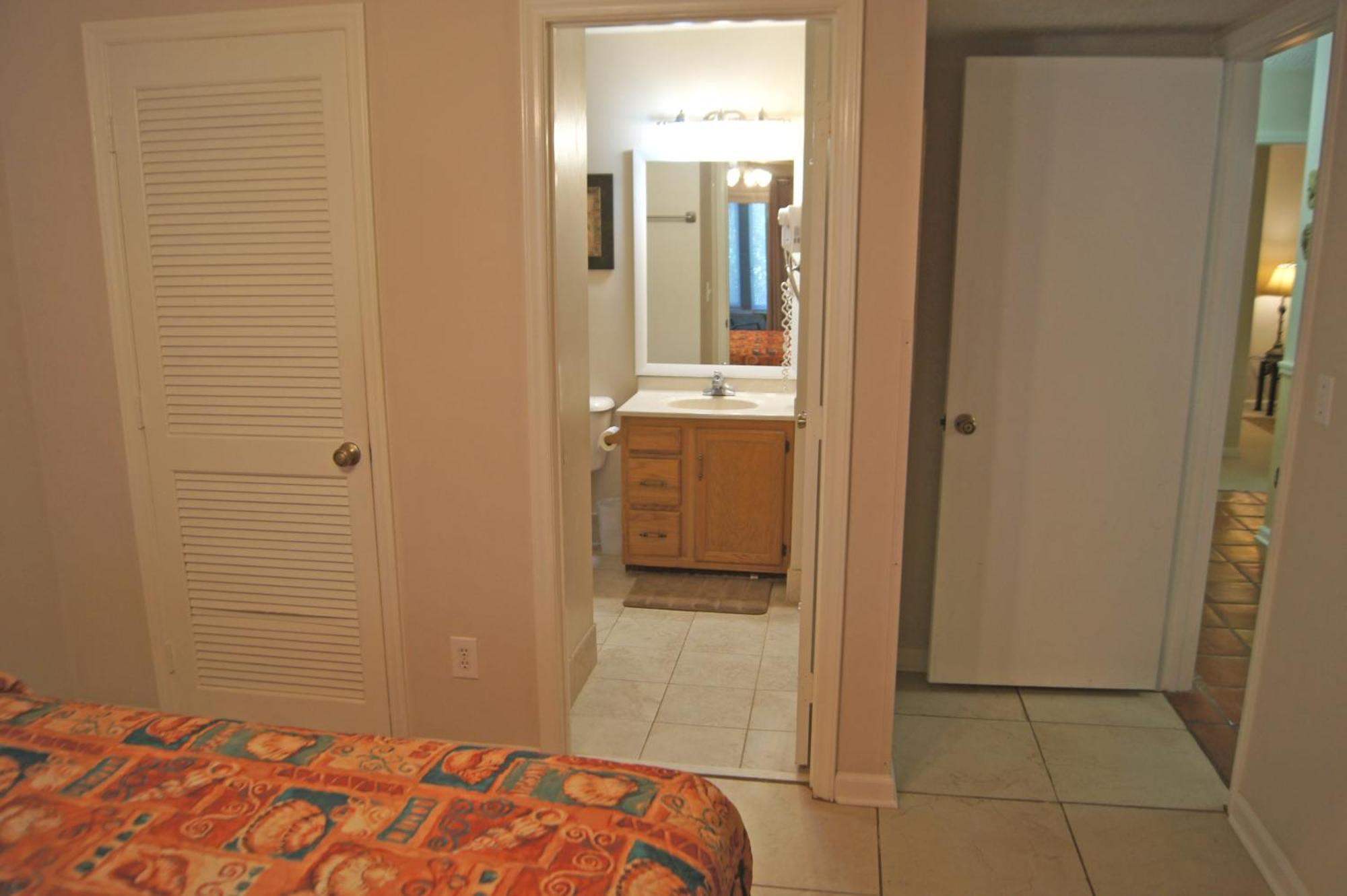Sea Cloisters 101f Holiday home