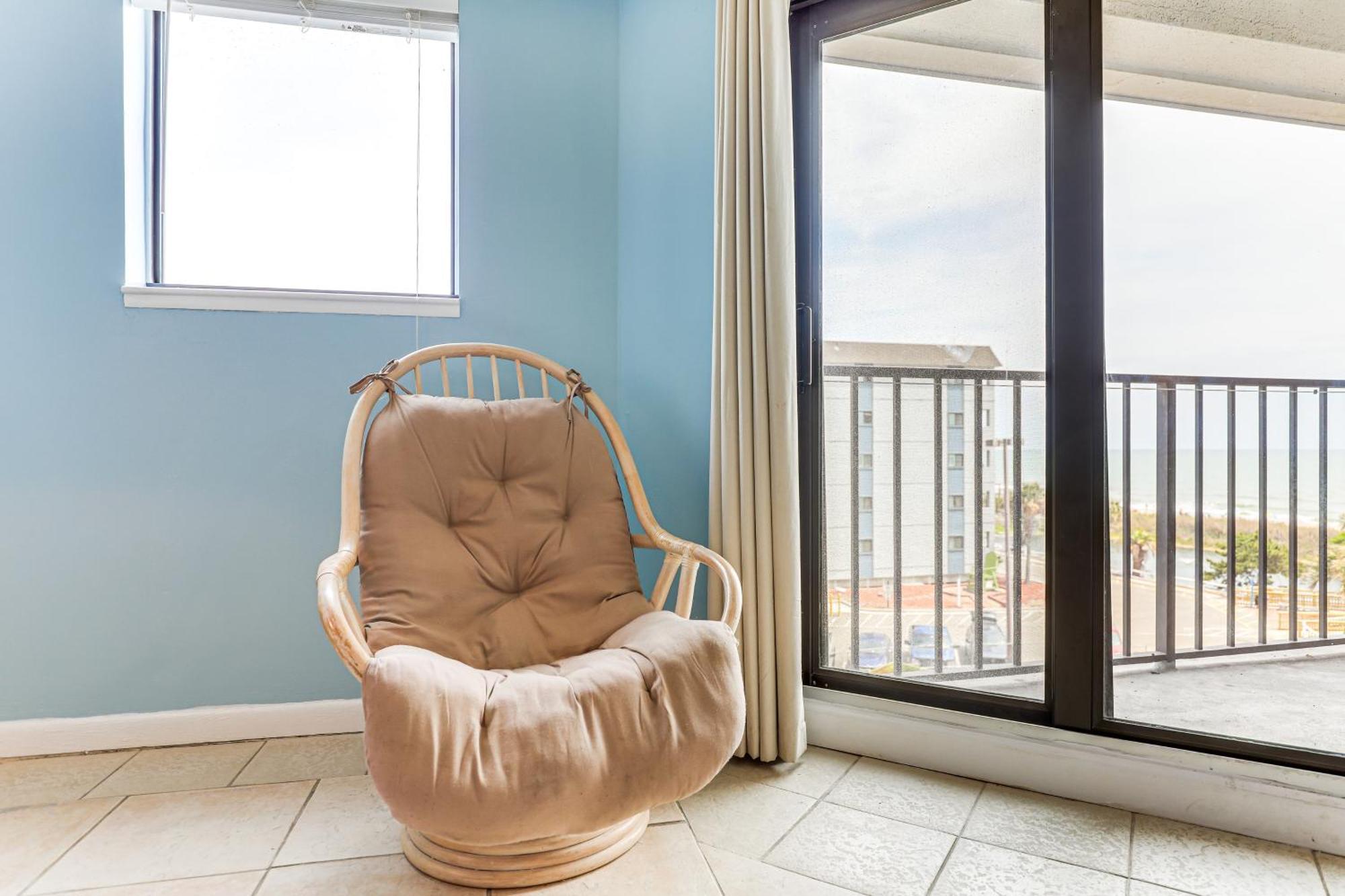 Apartment Beachfront With Pool At Myrtle Resort! Myrtle Beach