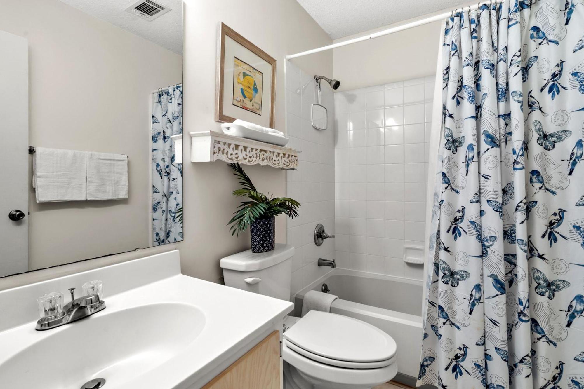 Holiday home Sea Cloisters 302e