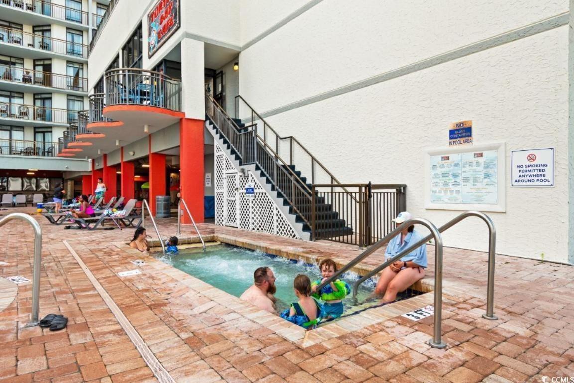 Holiday home Oceanfront Bliss At Grand Cayman Resort! *